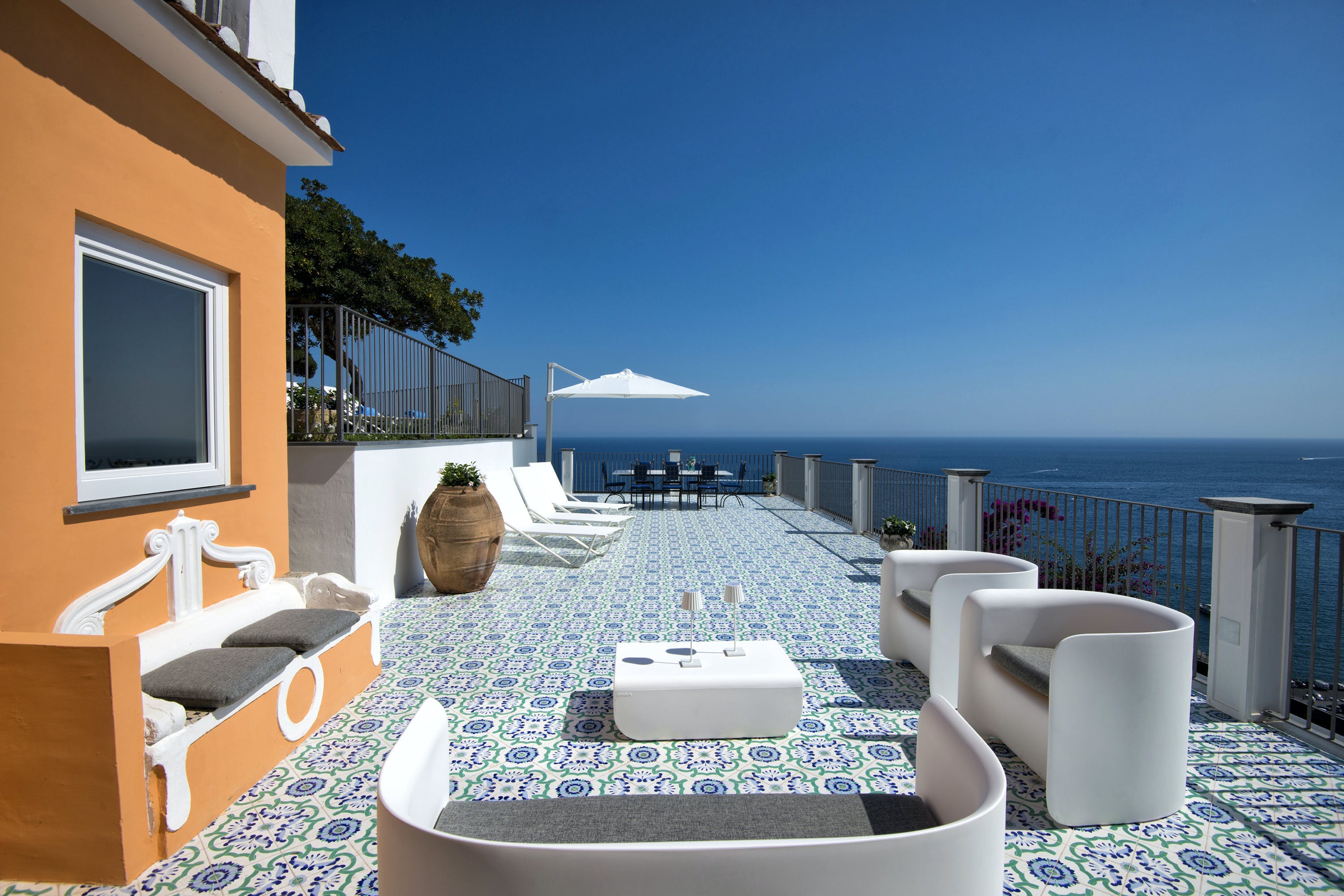 Palazzo Limoncello Amalfi: Stunning 4-Bedroom Luxury Apartment with Sea Views, Amalfi Coast