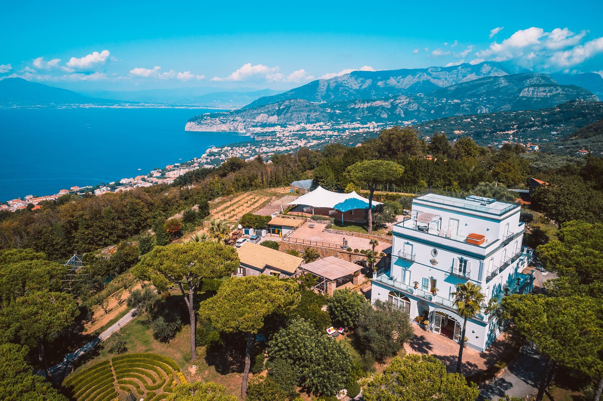 Palazzo Limoneto Sorrento: Luxury 11-Bedroom Penthouse with Pool and City Views, Sorrento