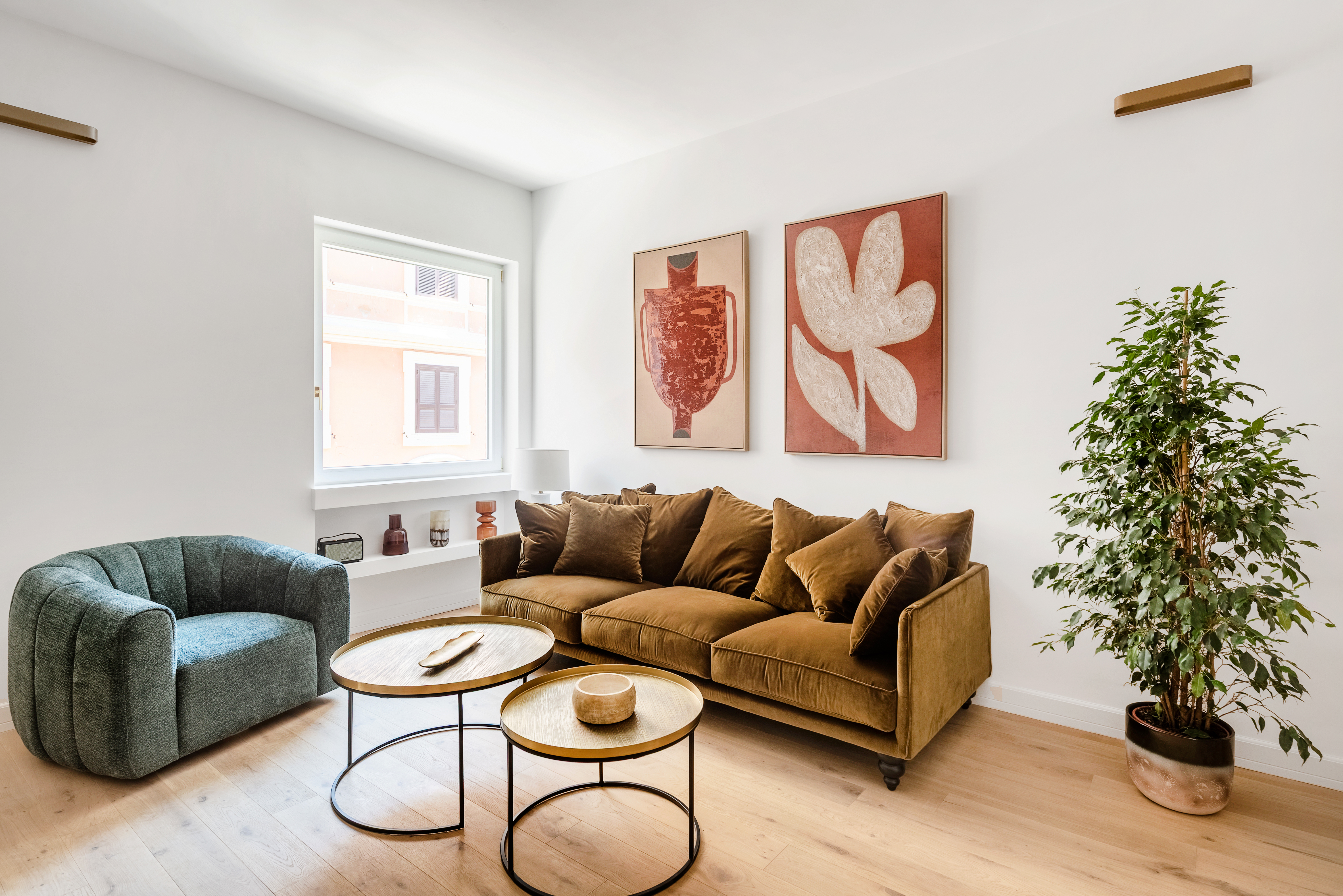Palazzo Lungaretta Trastevere: Spacious 3-Bedroom Luxury Apartment Ideal for Families, Trastevere