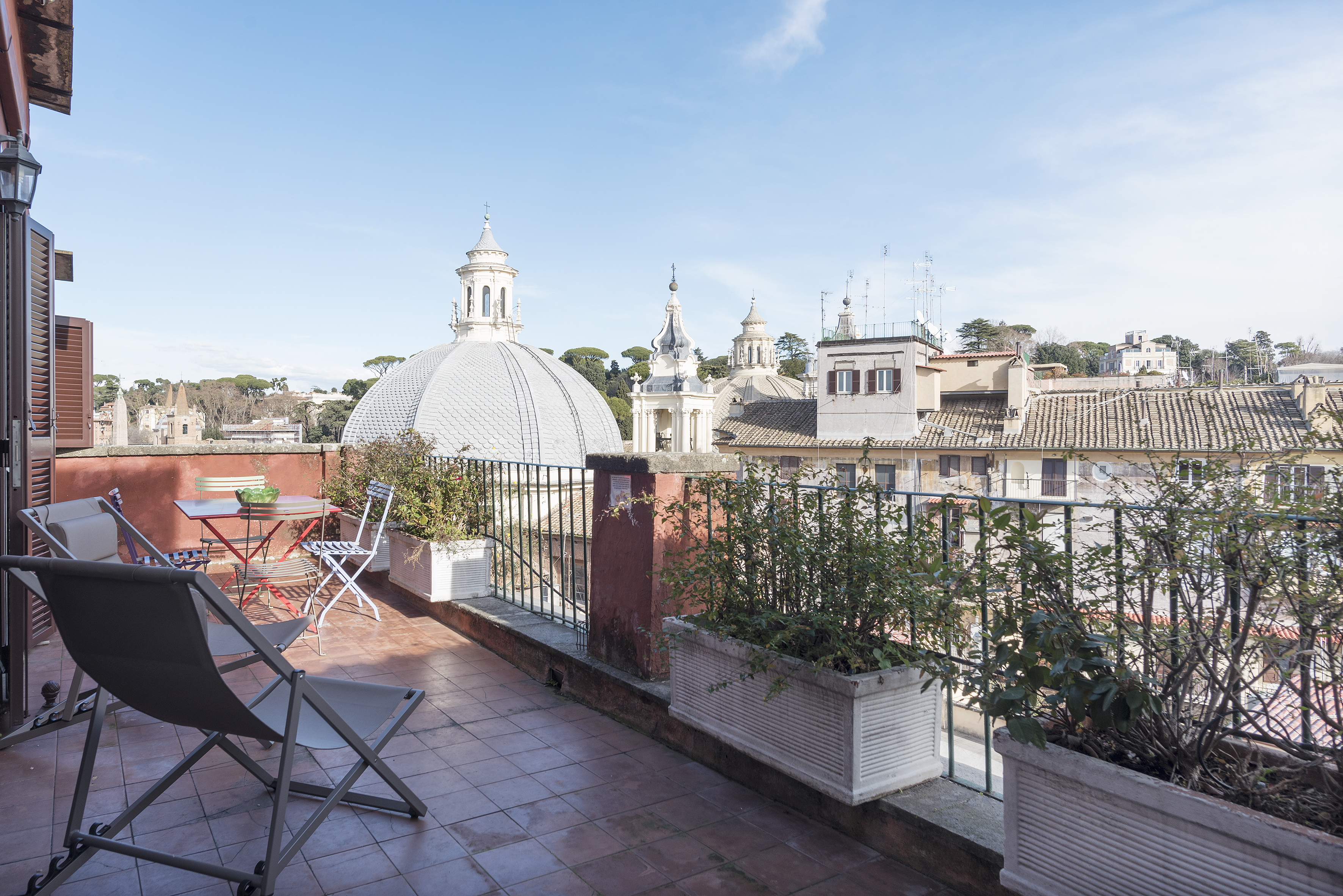 Palazzo Pinciano Flaminio: Stylish 2-Bedroom Penthouse Rental with Terraces in Flaminio, Rome