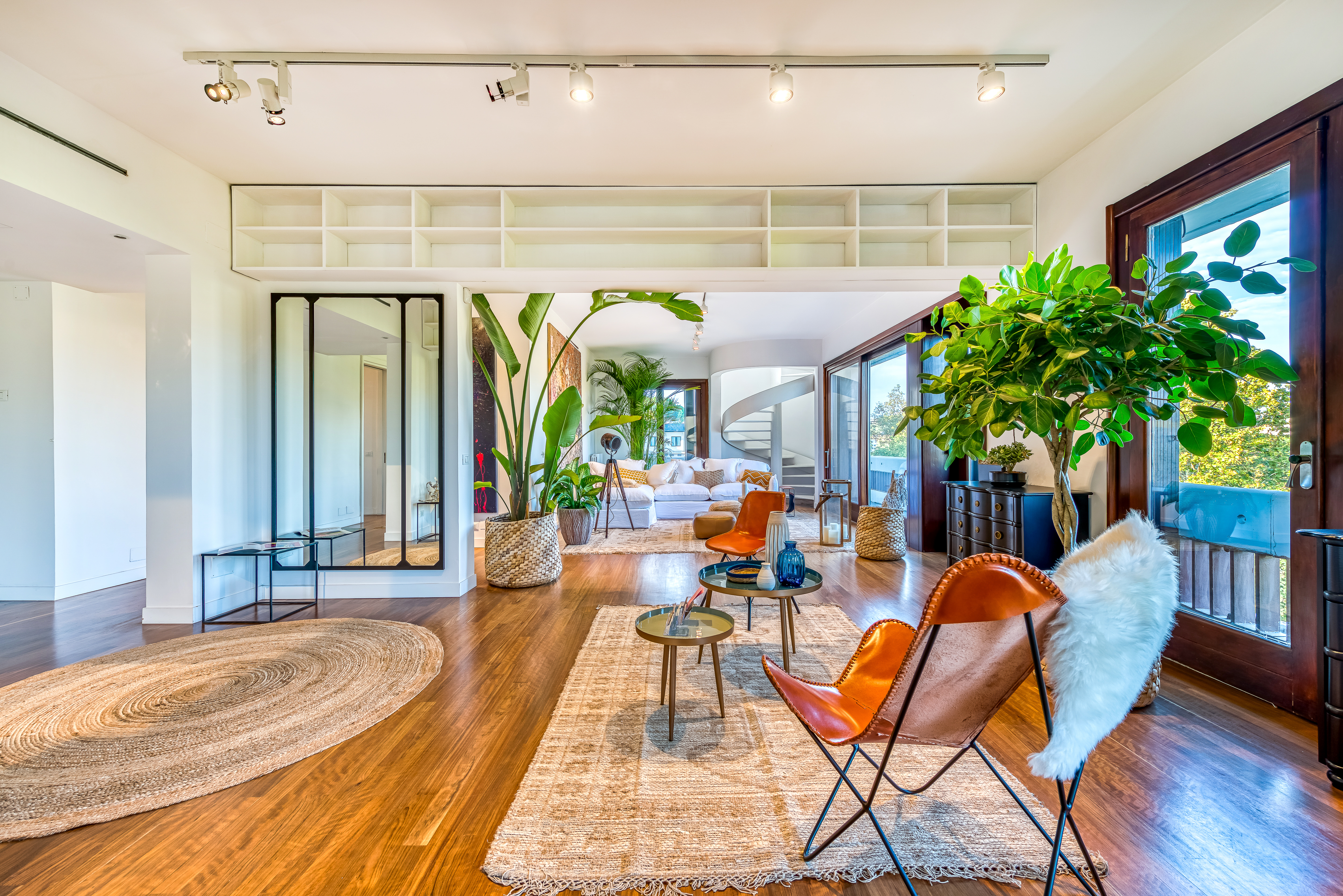 Palazzo Ponte Milvio: Luxury 6-Bedroom Penthouse with Rooftop Terrace, Rome Flaminio