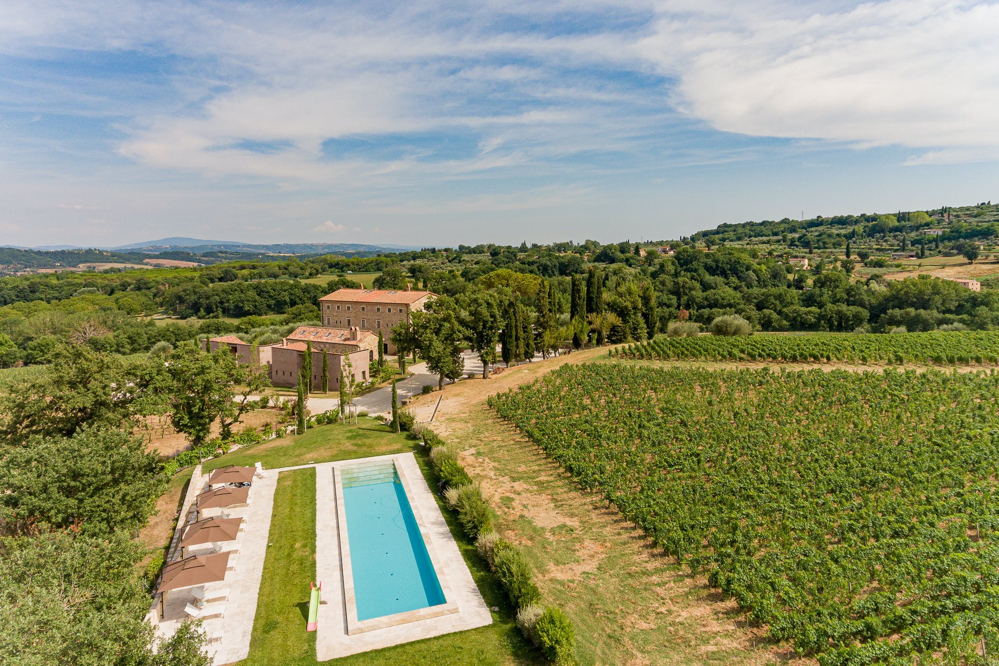 Palazzo Querce Sarteano Sarteano: Luxury 9-Bedroom Villa with Swimming Pool and Countryside Views, Sarteano