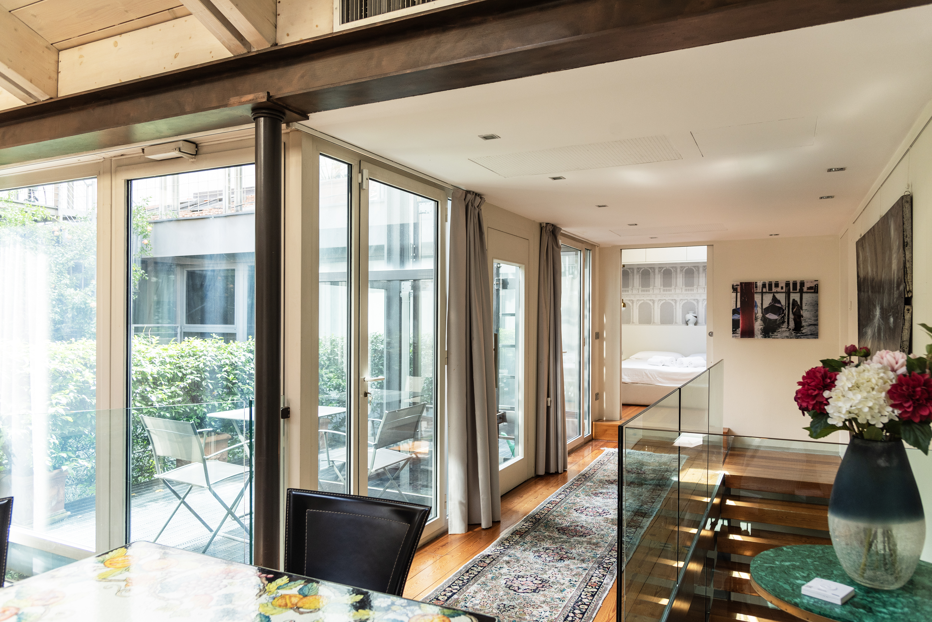 Palazzo Sant’Ambrogio Milan Cinque Vie: Luxury 3-Bedroom Apartment with Family-Friendly Features, Milan