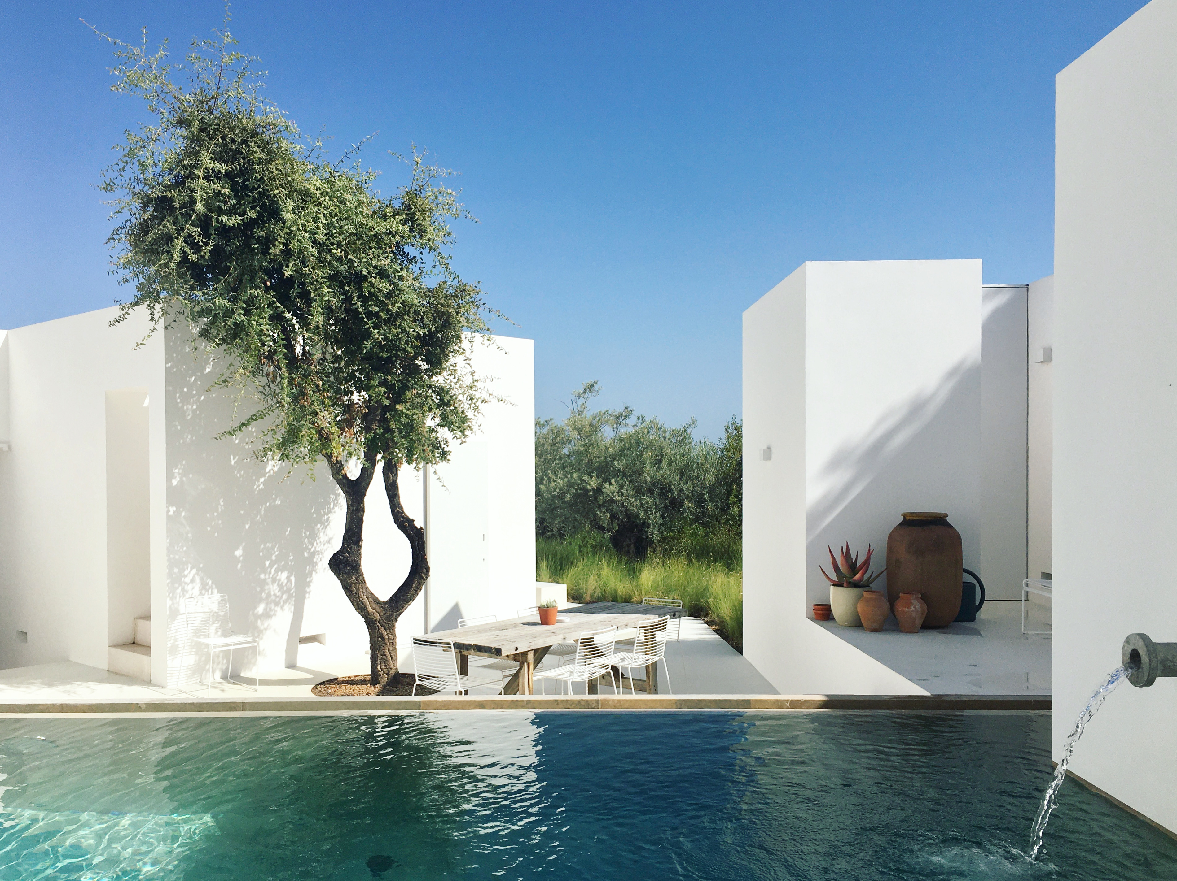 Quinta Medronheiro São Bras: Spacious 4-Bedroom Apartment with Seaview and Pool, Algarve