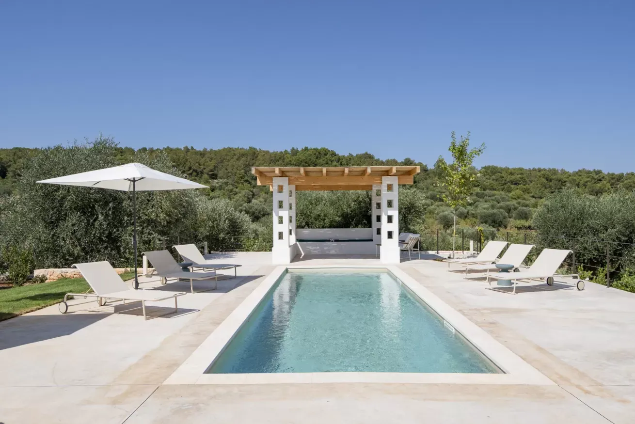 Trullo Valle Martina Martina Franca 4: Charming 3-Bedroom Villa with Private Pool, Martina Franca