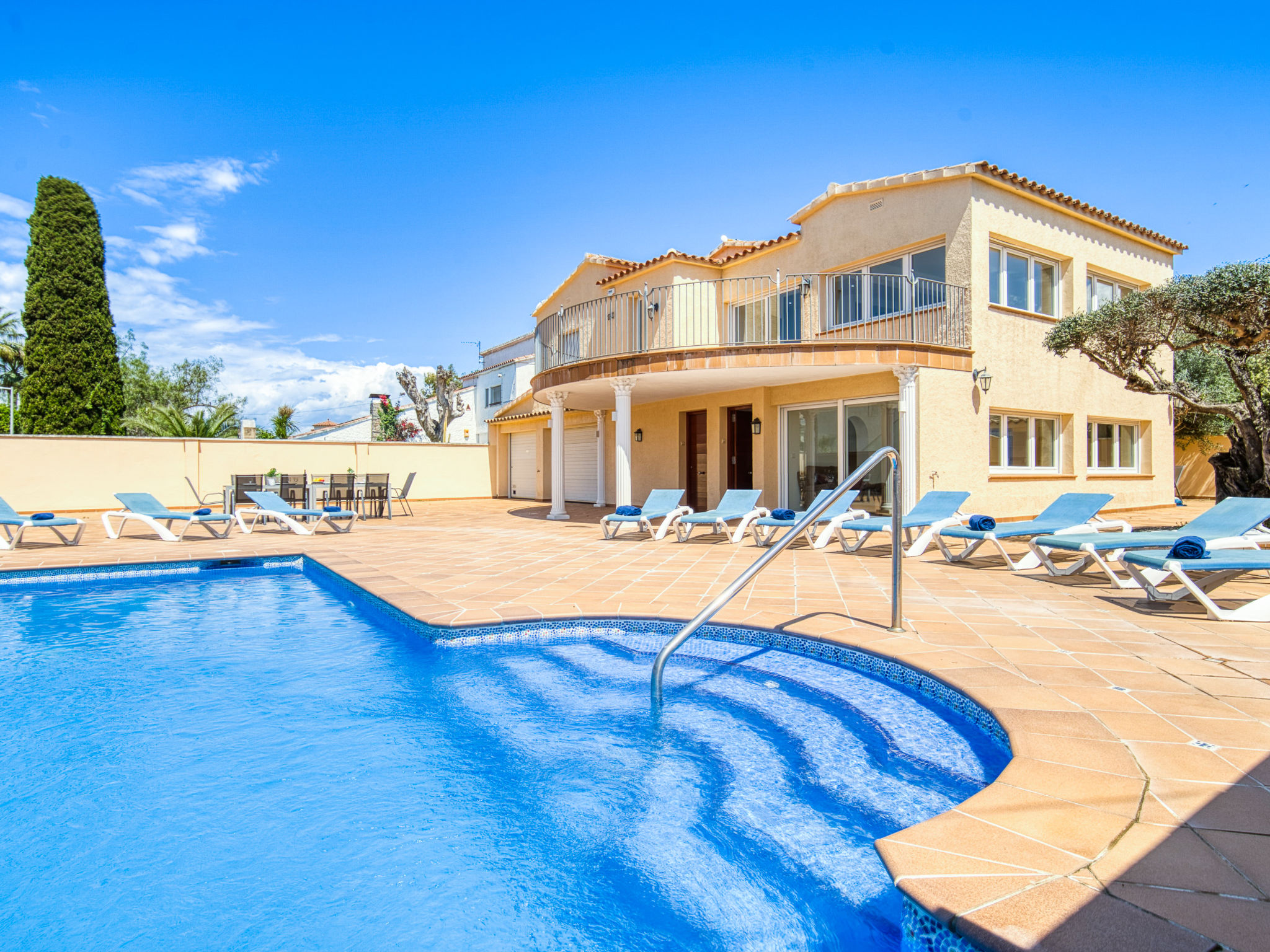 Villa Aiguamolls Empuriabrava: Magnificent 5-Bedroom Canal Villa with Private Pool and Gardens in Costa Brava Spain