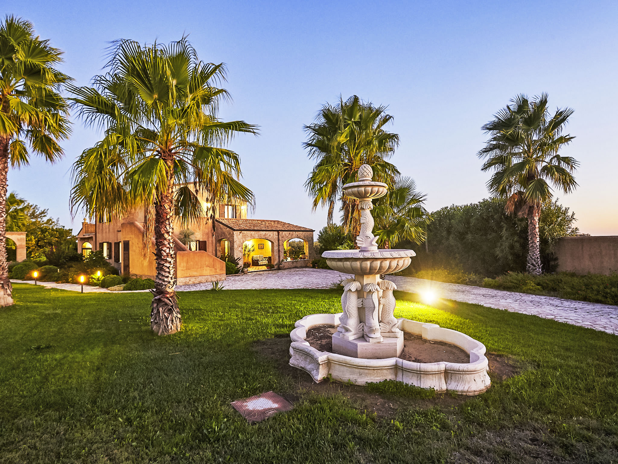 Villa Akragas Selinunte: Stunning 4-Bedroom Villa with Private Pool and Sea Views Near Ancient Temples