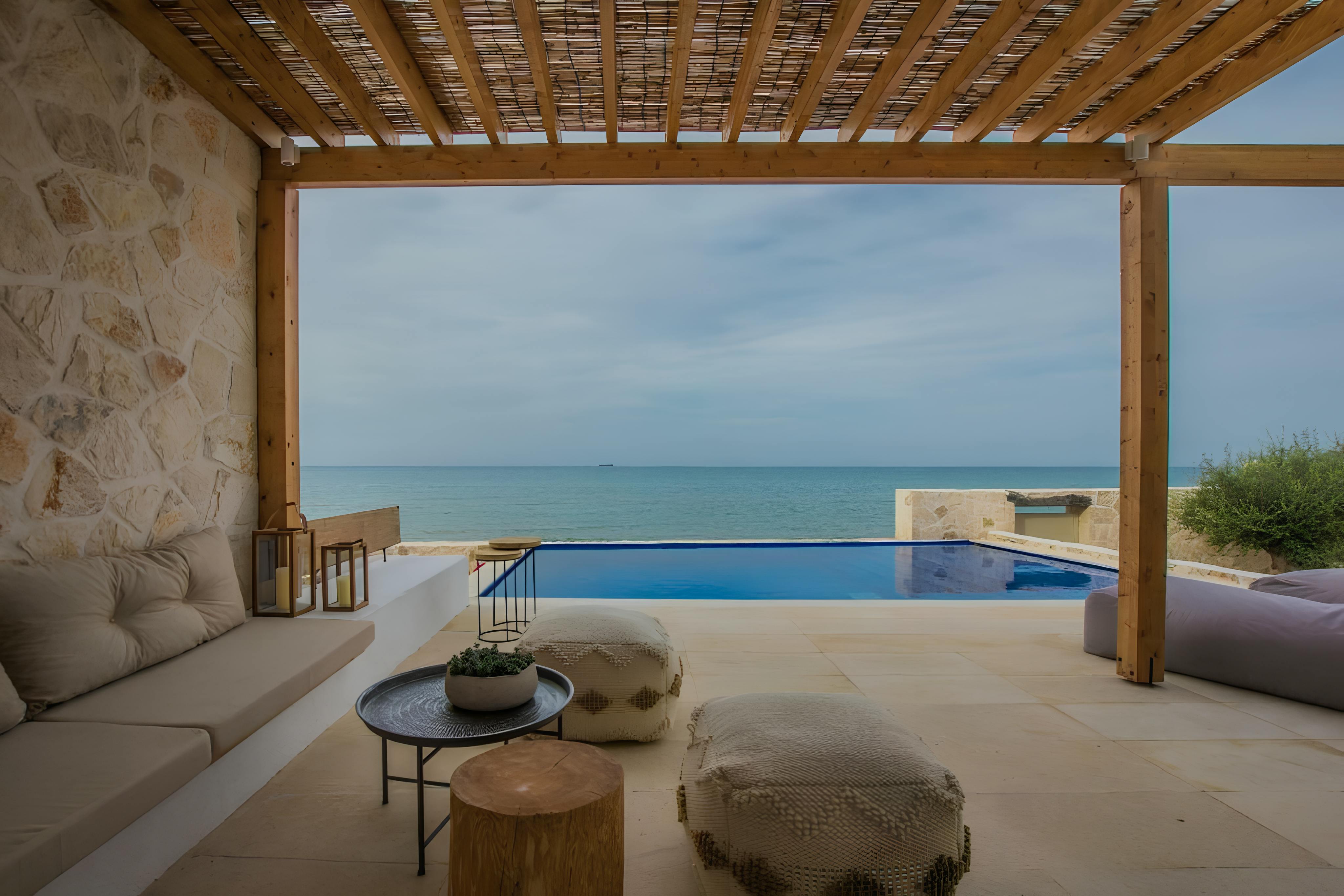 Villa Alyki Alykes: Luxury 3-Bedroom Villa with Private Pool and Beachfront, Alykes