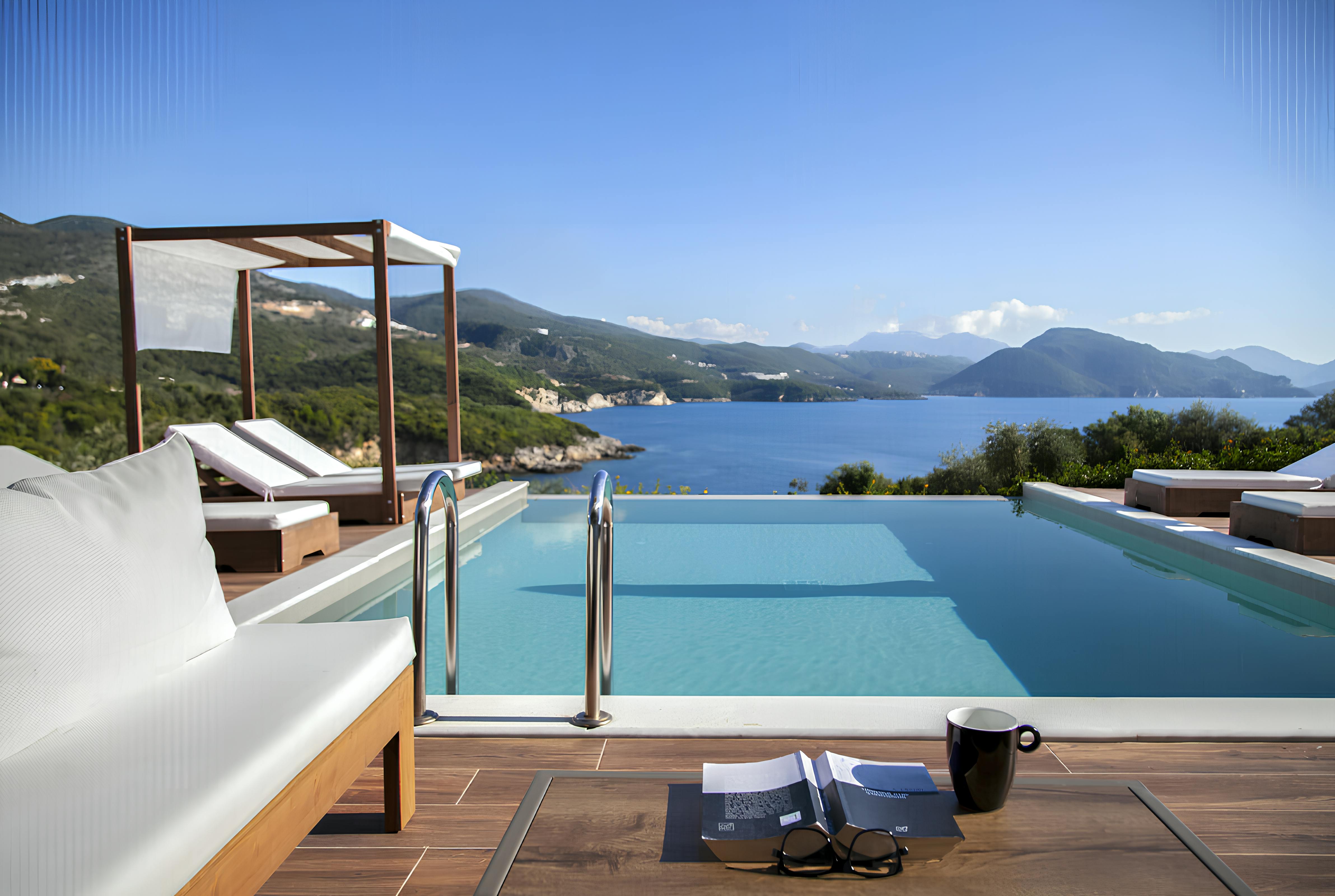 Villa Ambrakos Syvota: Luxury 2-Bedroom Villa with Private Pool and Sea Views, Thesprotia