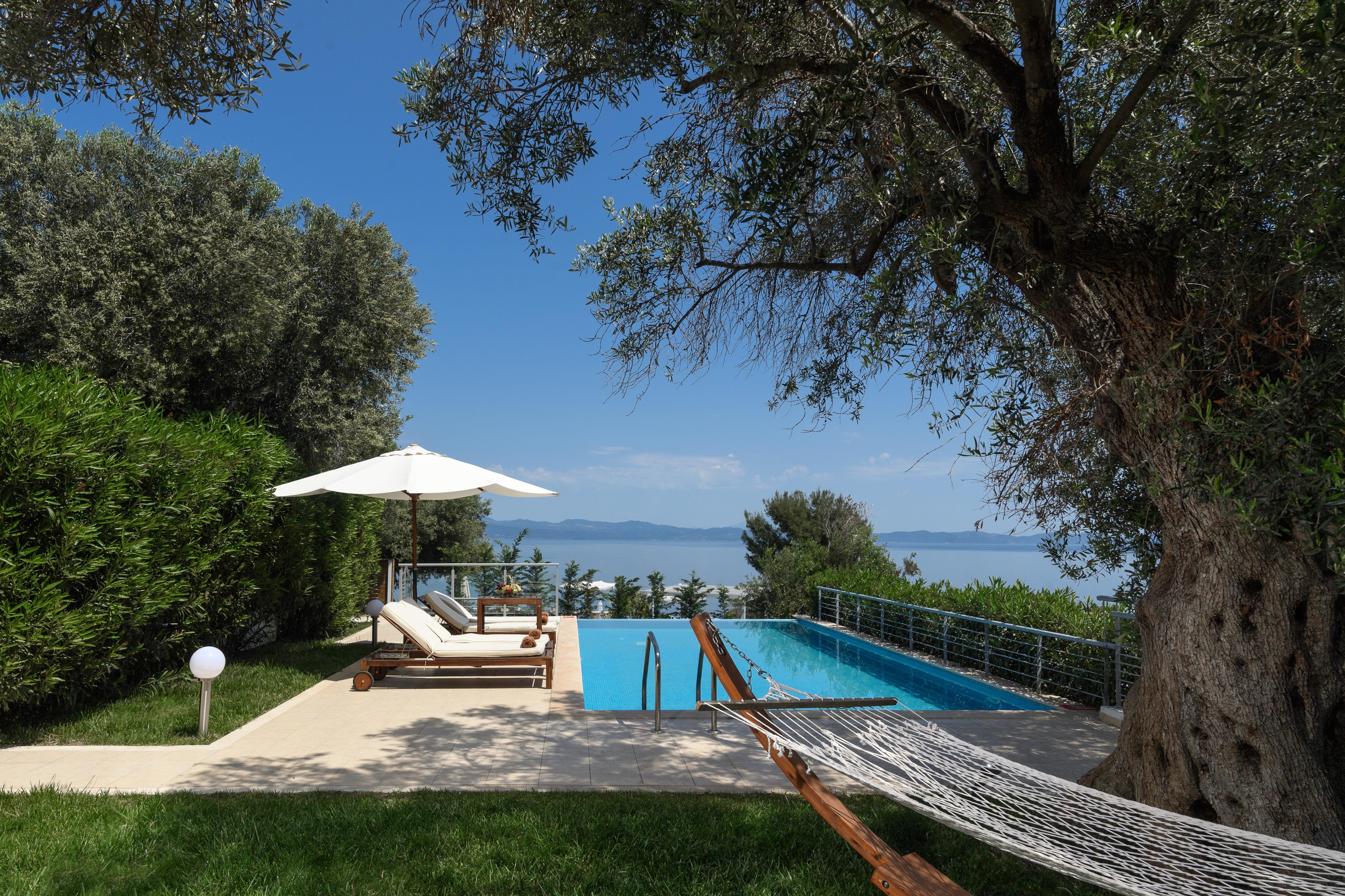 Villa Athos Paliouri: Spacious 3-Bedroom Apartment with Private Pool, Halkidiki