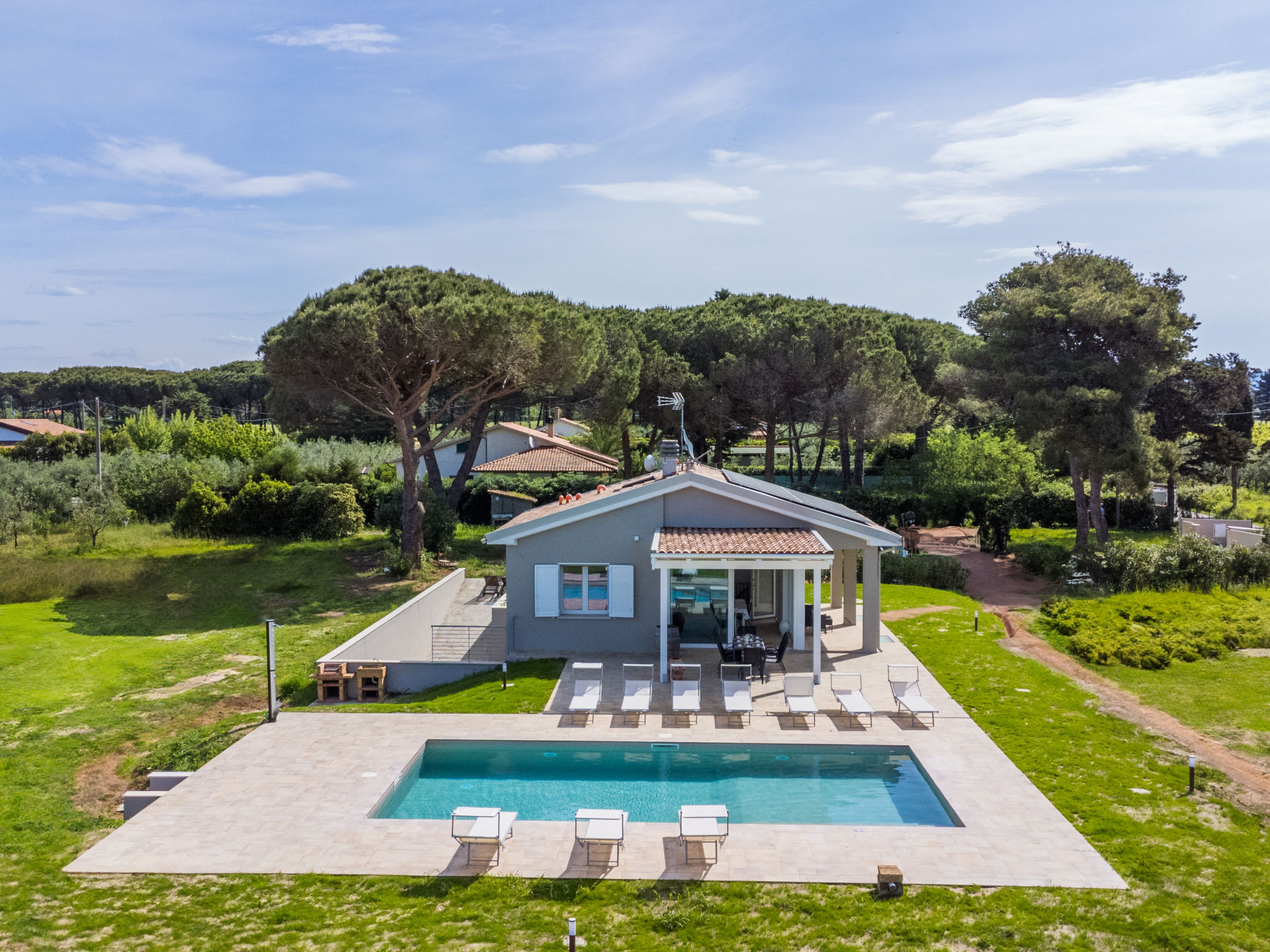 Villa Bolgheri Cecina: Modern Three Bedroom Villa with Private Pool and Entertainment Zone in Tuscany Italy
