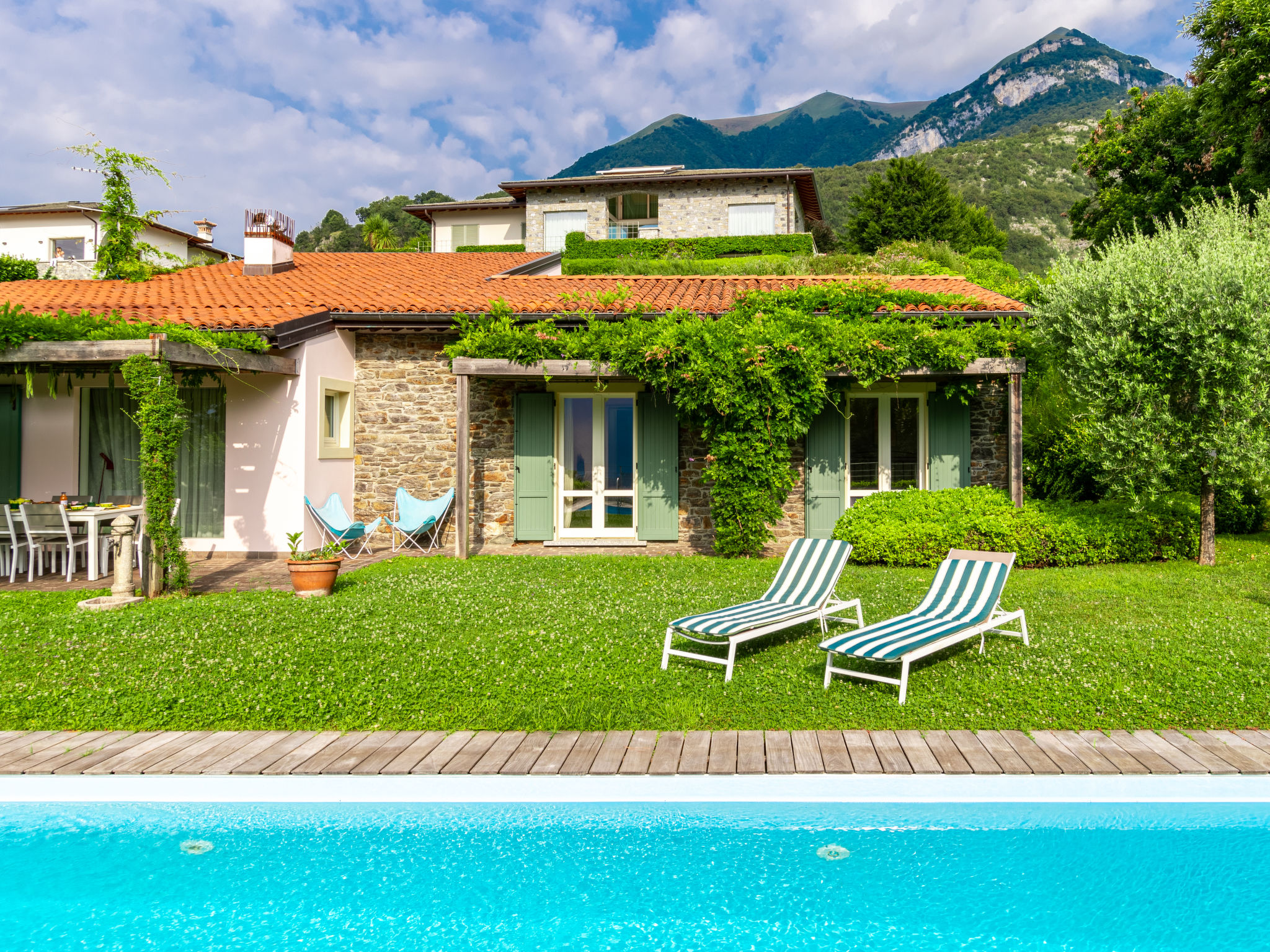 Villa Bregagno Griante: Stunning 3-Bedroom Villa with Private Pool and Mountain Views on Lake Como