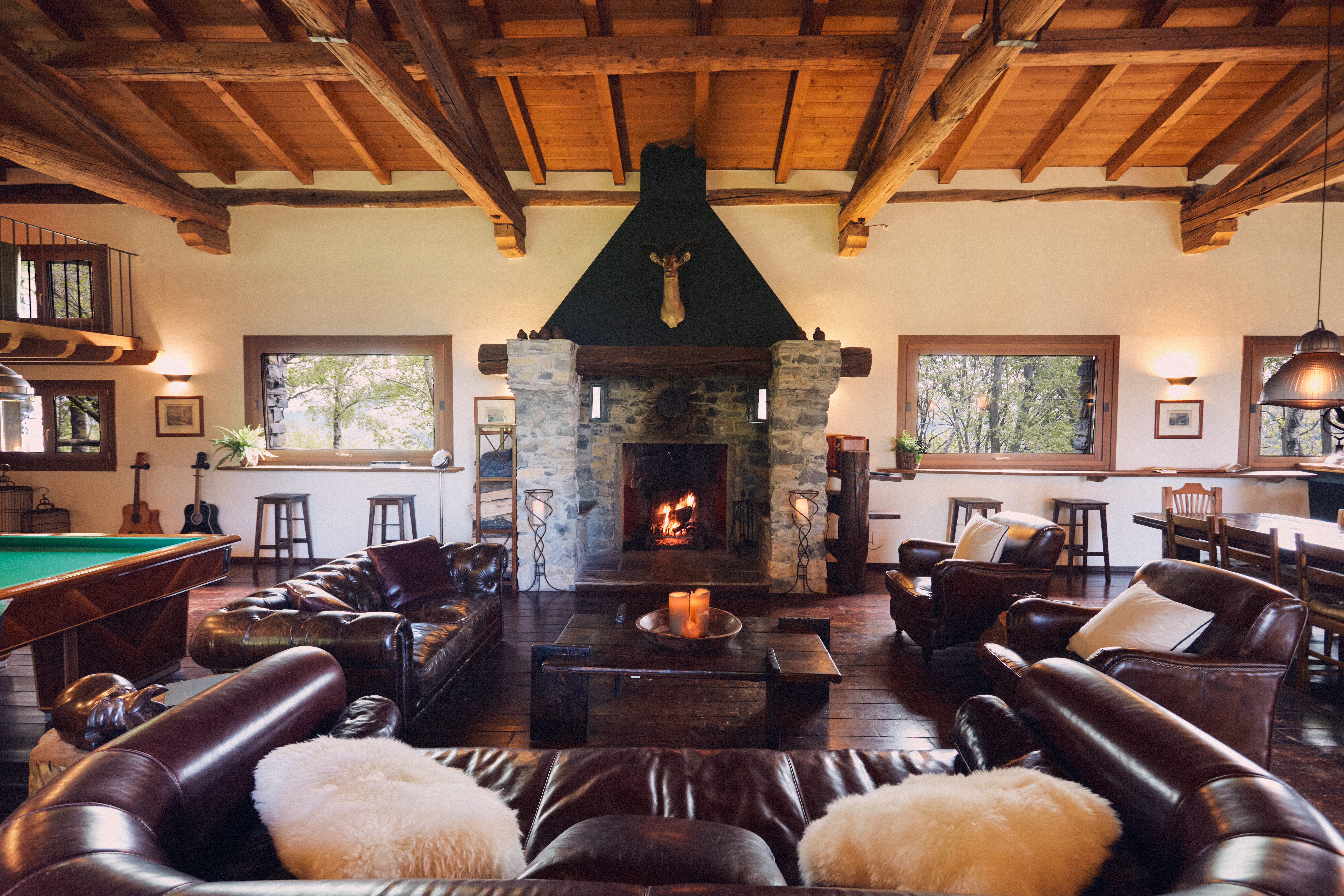 Villa Bréva Moltrasio: Luxury 6-Bedroom Villa with Pool and Tennis Court, Moltrasio