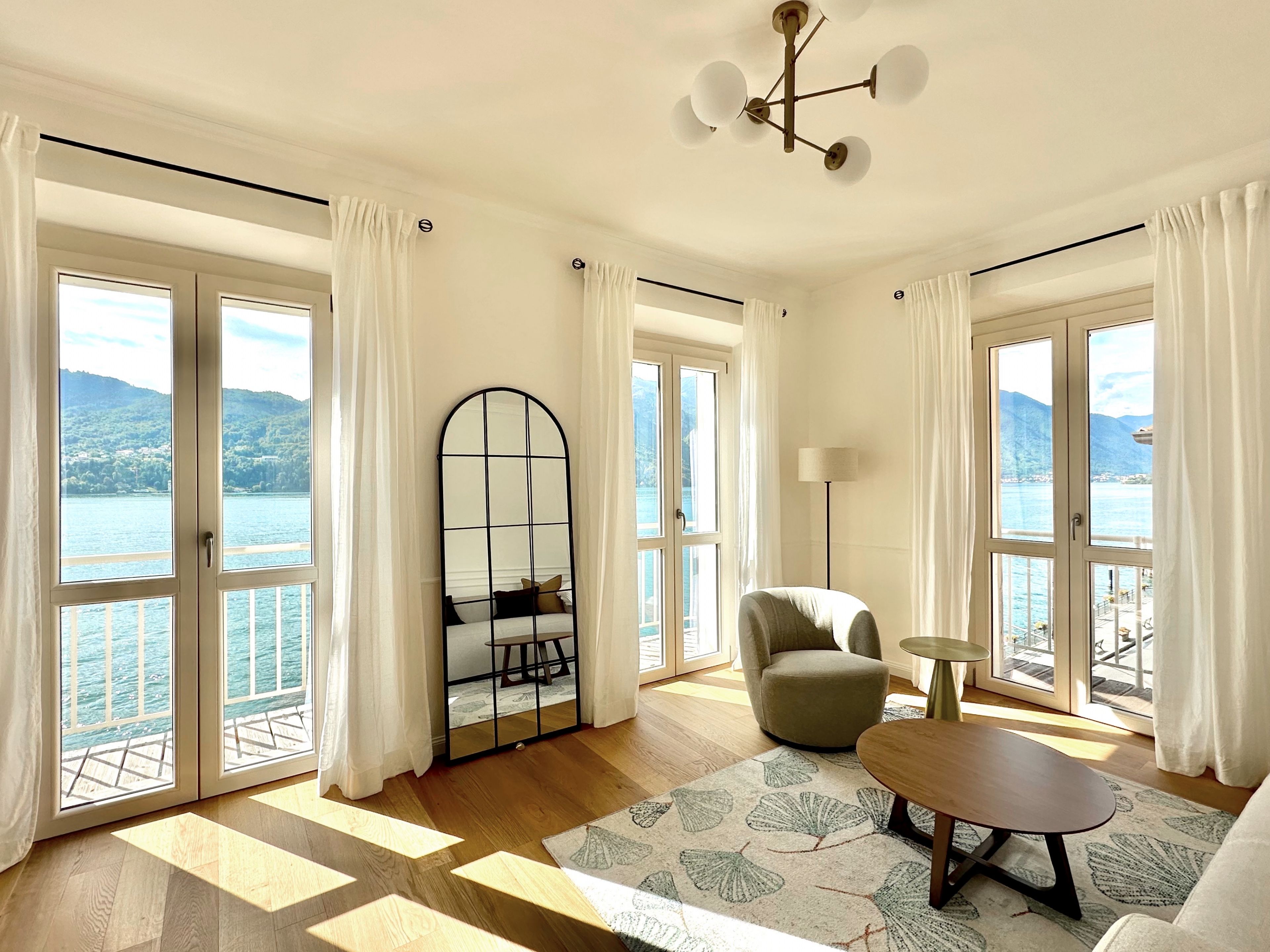 Villa Breva Tremezzo: Charming 3-Bedroom Villa with Lake Views, Tremezzo