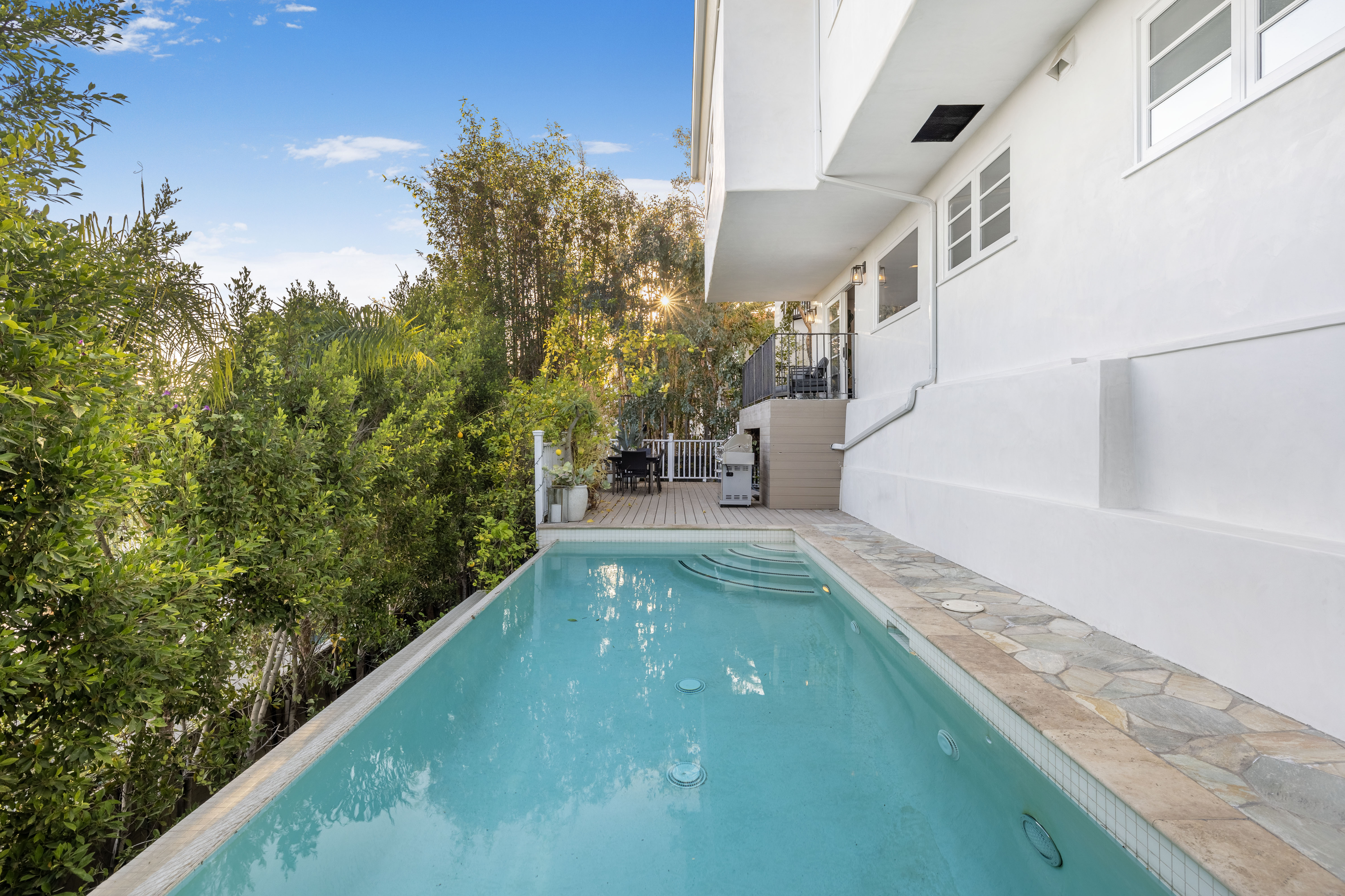 Villa Cahuenga Westhollywood: Luxury 3-Bedroom Villa with Heated Pool in West Hollywood