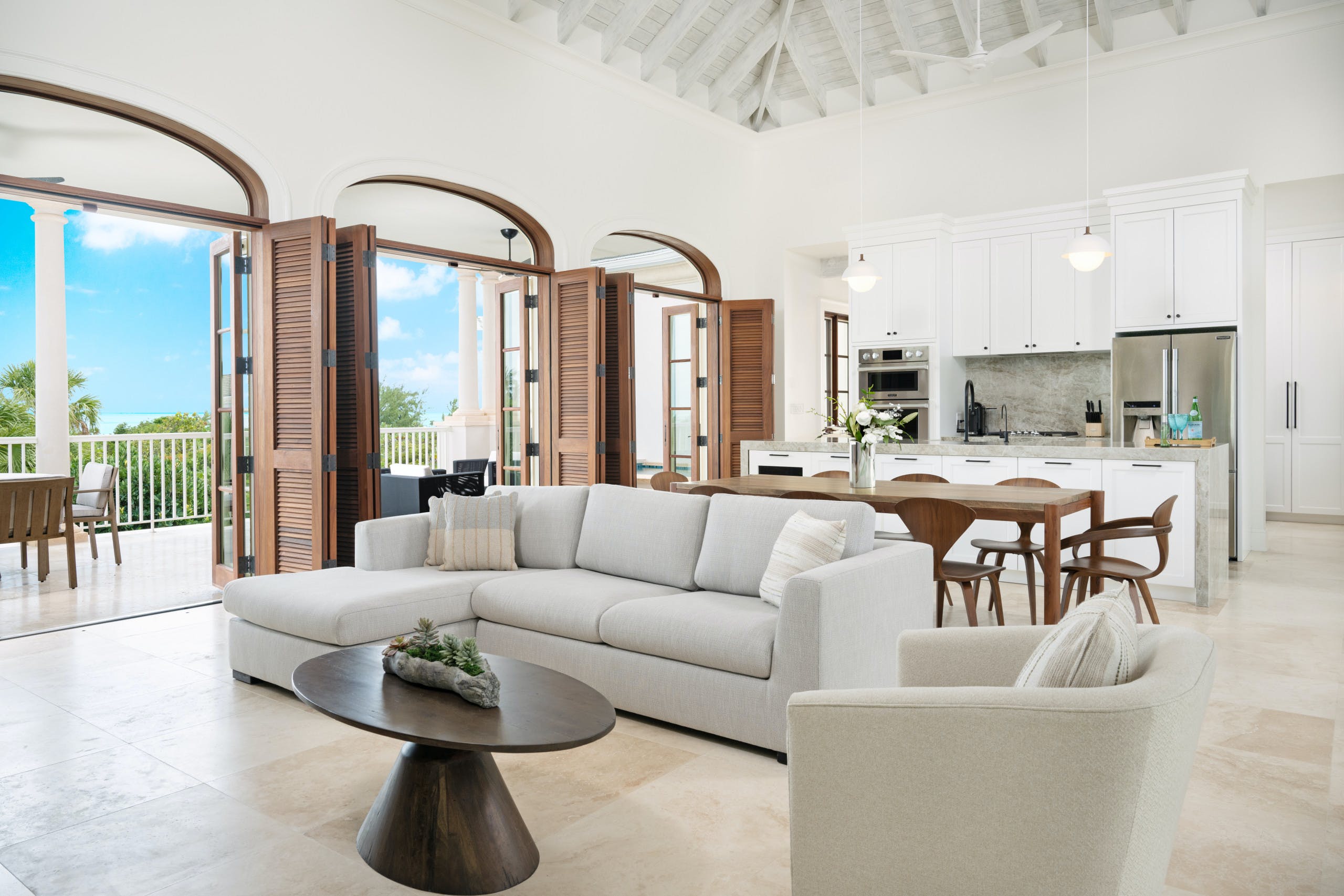 Villa Caicos Providenciales Turks and Caicos Islands 2: Luxury 3-Bedroom Villa with Beachfront and Pool, Turks and Caicos