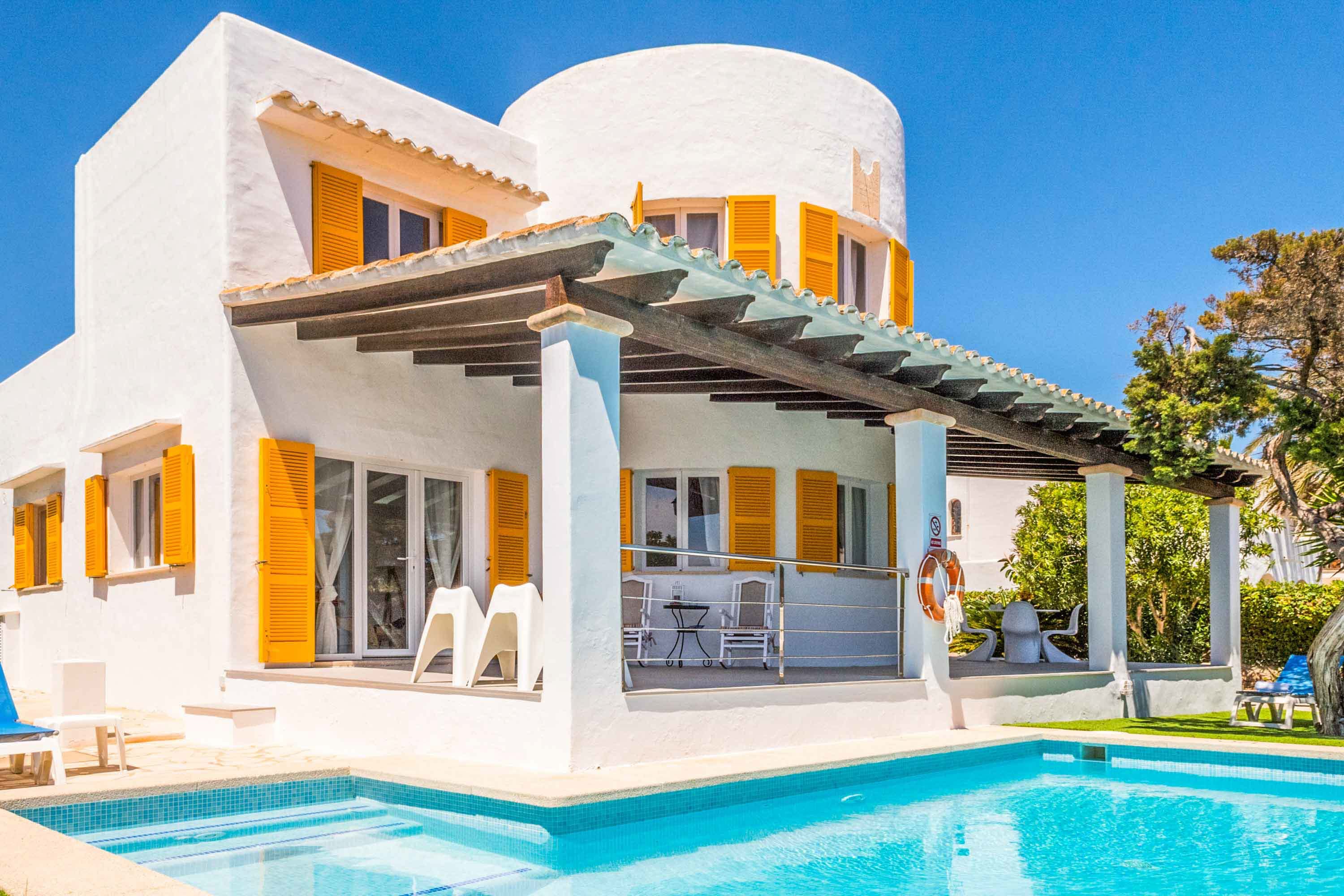 Villa Cala Esmeralda Cala d’Or: Luxury 5-Bedroom Apartment with Seaview and Pool, Cala d’Or