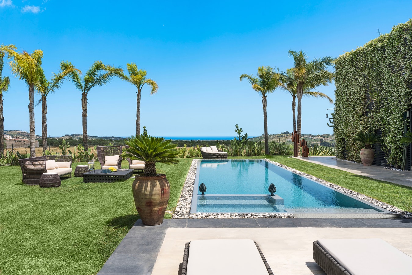 Villa Caricci Noto: Luxury 4-Bedroom Villa with Pool and Tennis Court, Sicily
