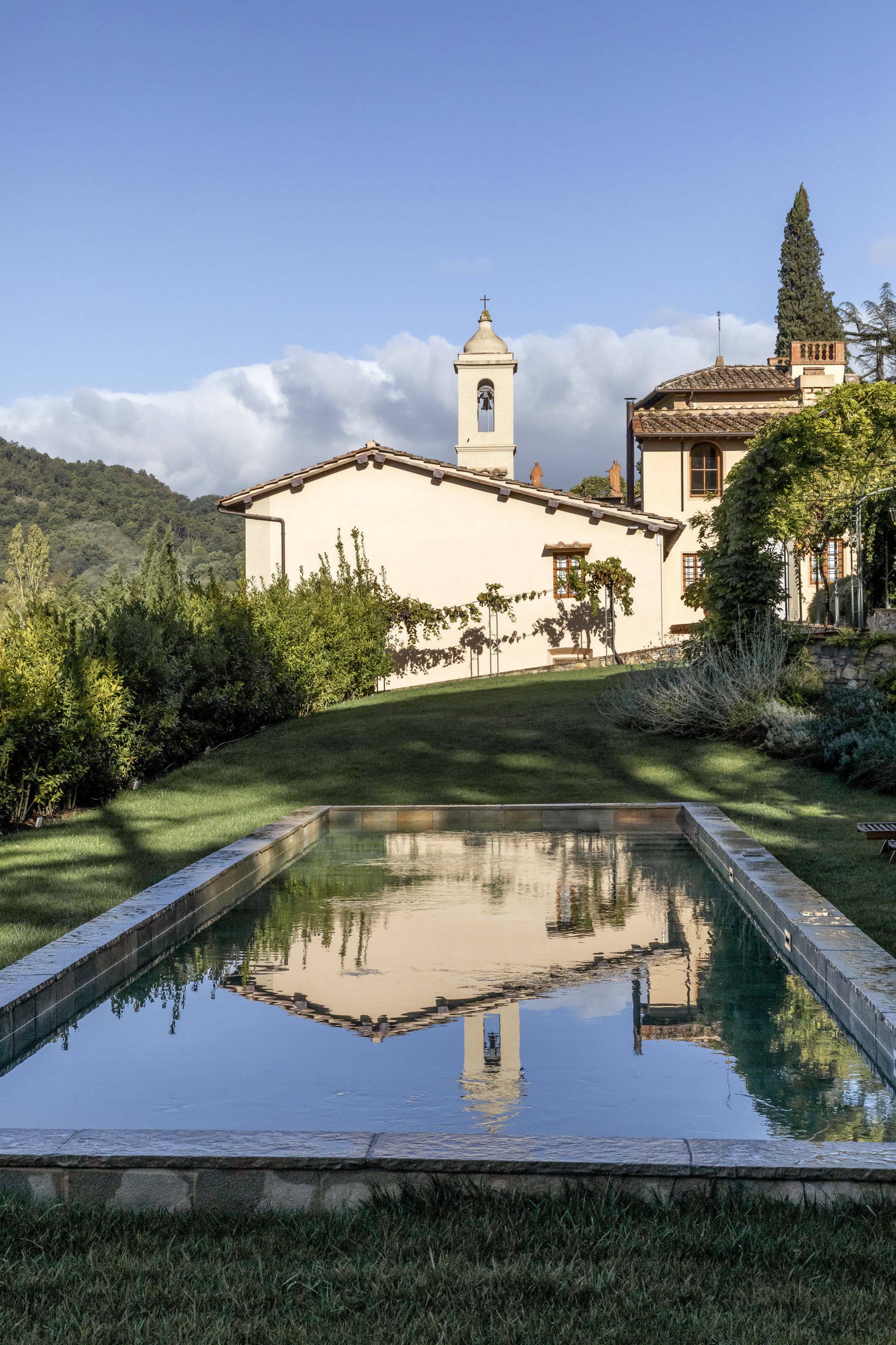 Villa Cellai Coverciano: Spacious 4-Bedroom Apartment with Shared Pool, Coverciano, Tuscany