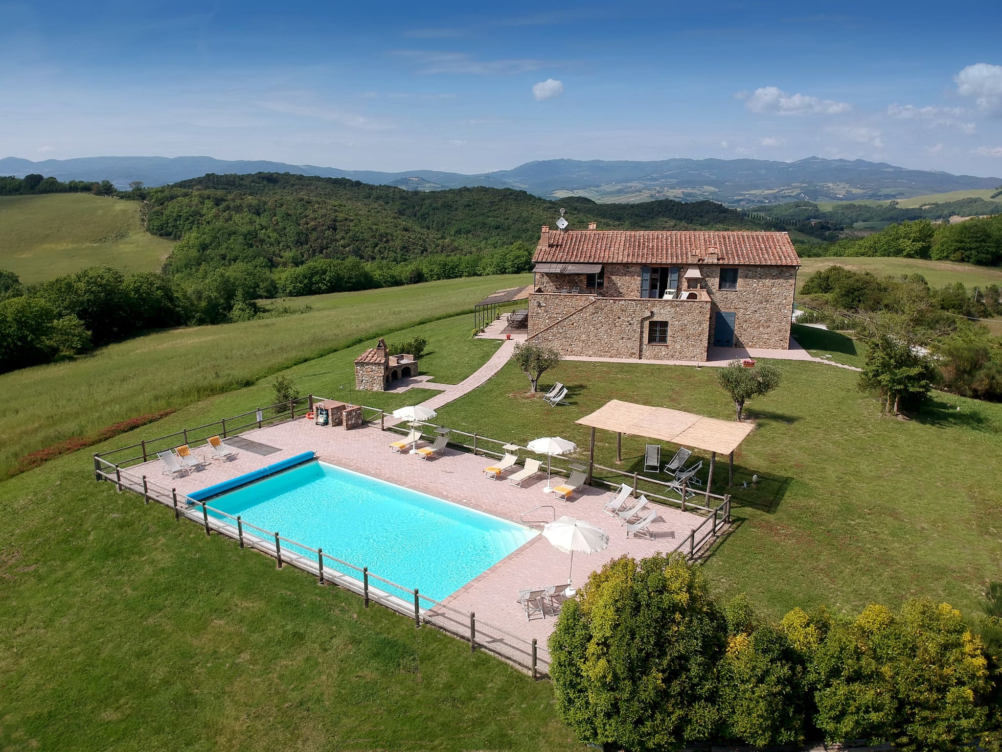 Villa Cipressi Bibbona: Luxury 8-Bedroom Villa with Pool and Scenic Views, Tuscany