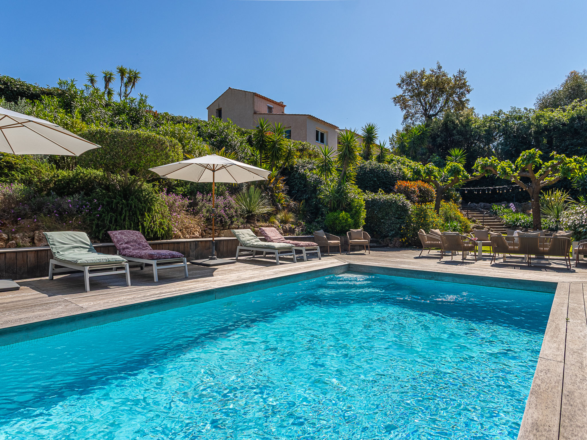 Villa Corniche Cogolin: Elegant 4-Bedroom Villa with Private Pool and Games Room near Saint Tropez French Riviera
