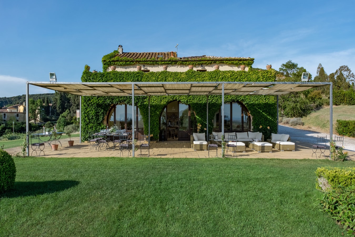 Villa Costa Livorno: Luxury 7-Bedroom Villa with Swimming Pool, Livorno