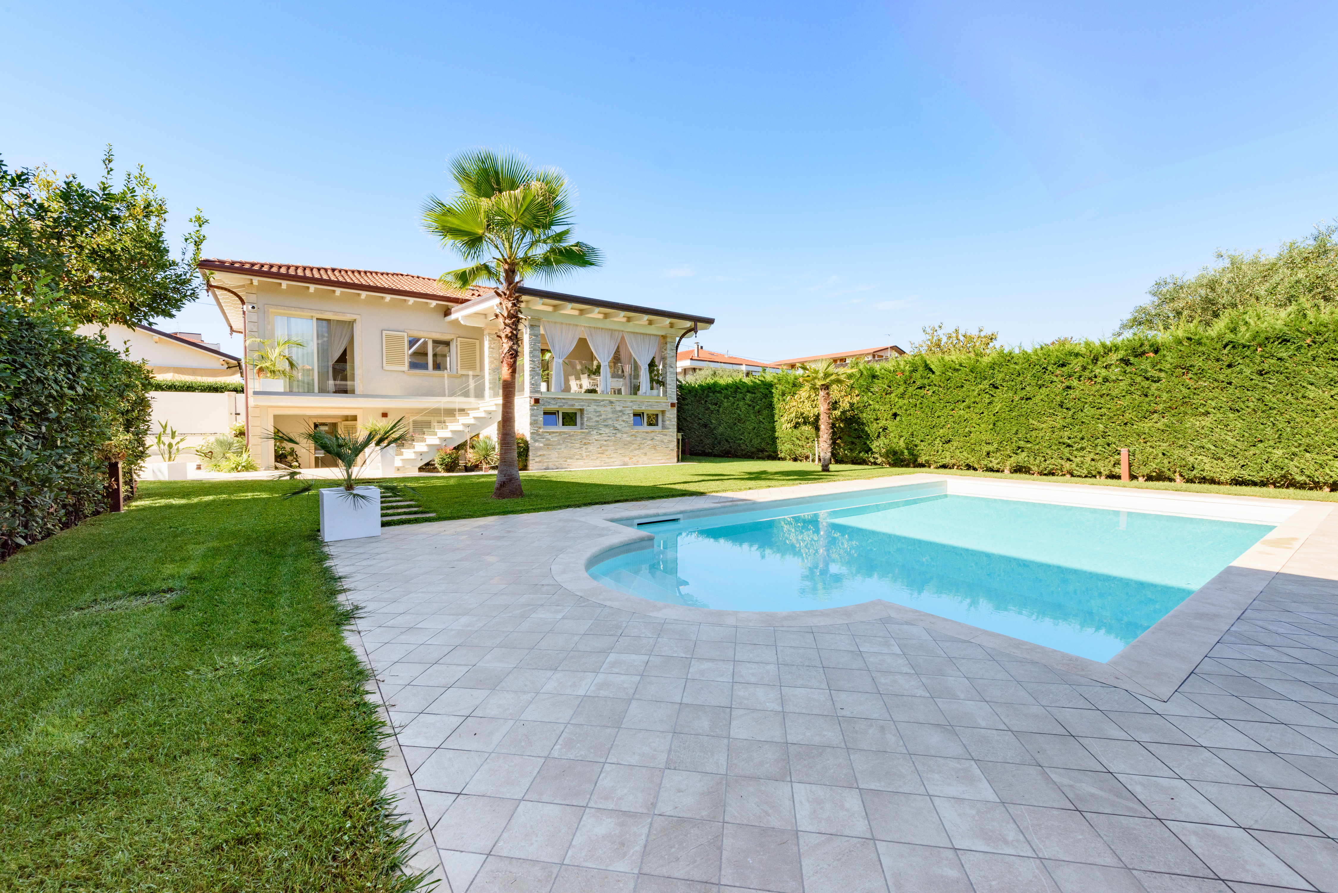 Villa della Quercia Forte: Elegant 5-Bedroom Villa with Pool and Seaview, Tuscany