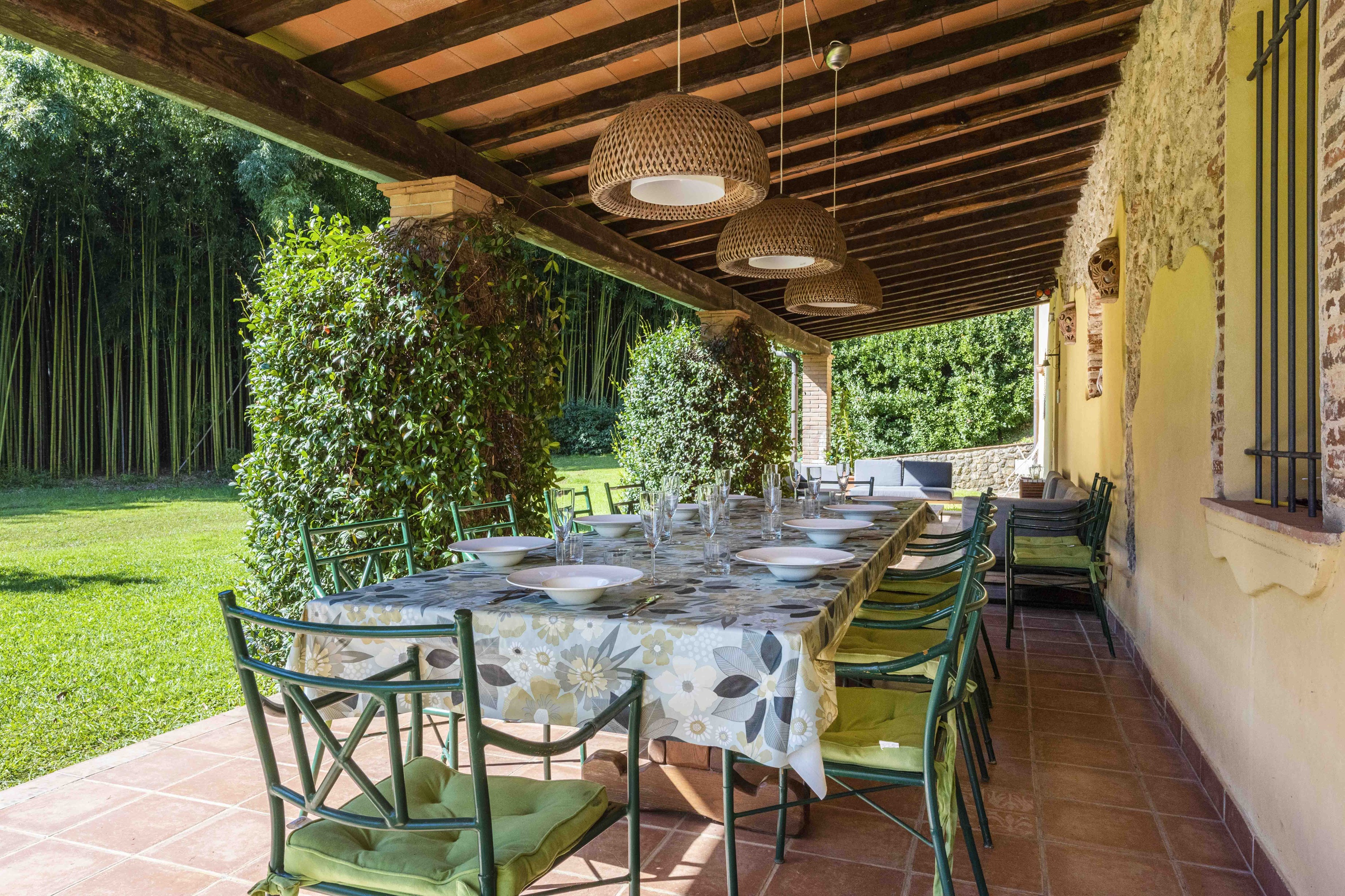 Villa delle Apuane Viareggio: Luxury 6-Bedroom Villa with Pool in the Countryside, Viareggio