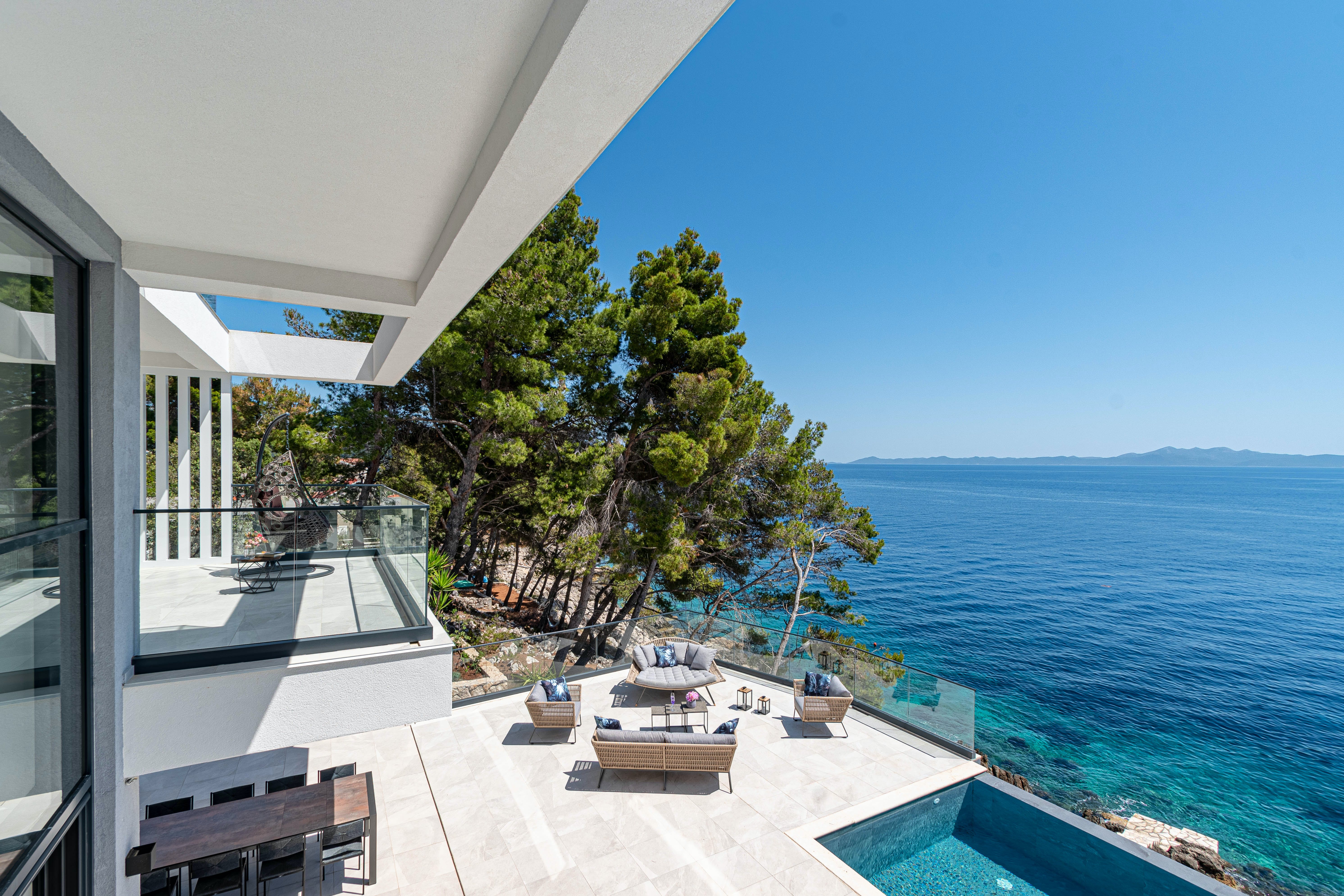 Villa Dingač Viganj: Luxury 6-Bedroom Villa with Seaview and Pool, Dubrovnik