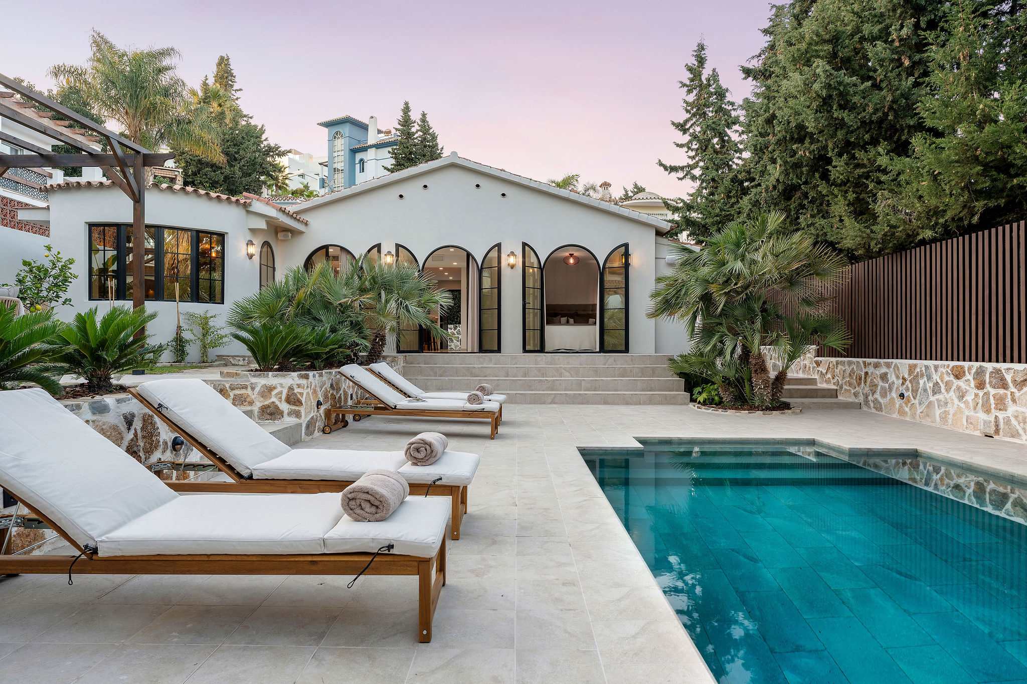 Villa Encina Alcántara: Spacious 4-Bedroom Villa with Private Pool, San Pedro de Alcántara