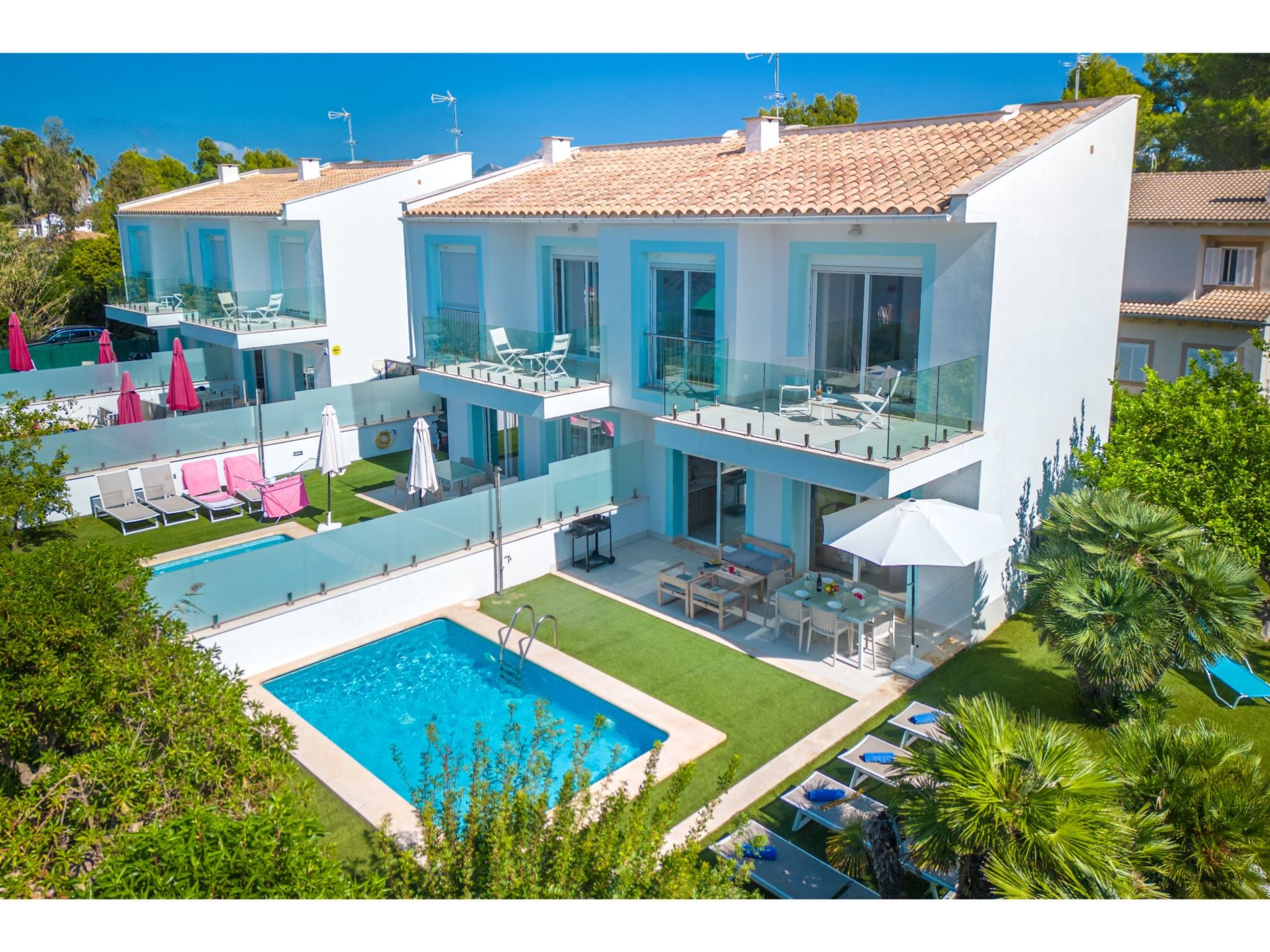Villa Esperanza Alcúdia: Modern 3-Bedroom Holiday Villa with Private Pool and Mountain Views in Mallorca