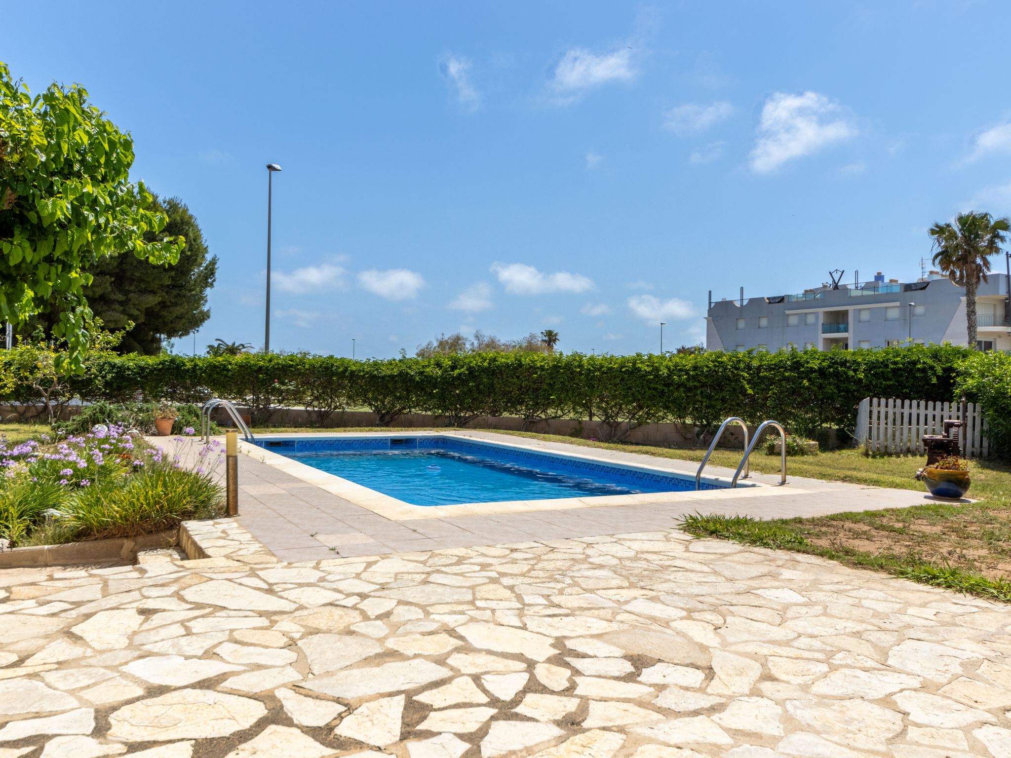 Villa Eucaliptus L’Ampolla: Stunning Four Bedroom Beachfront Villa with Private Pool and Garden Just Steps from Sandy Beach