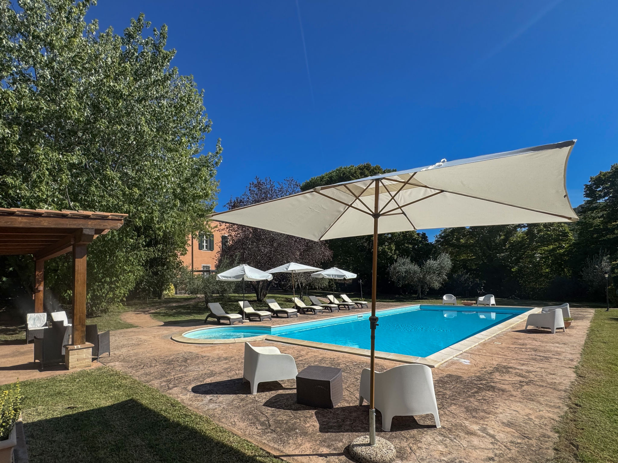 Villa Francescana Bettona: Historic 6-Bedroom Aristocratic Villa with Private Pool and Original Frescoes near Perugia