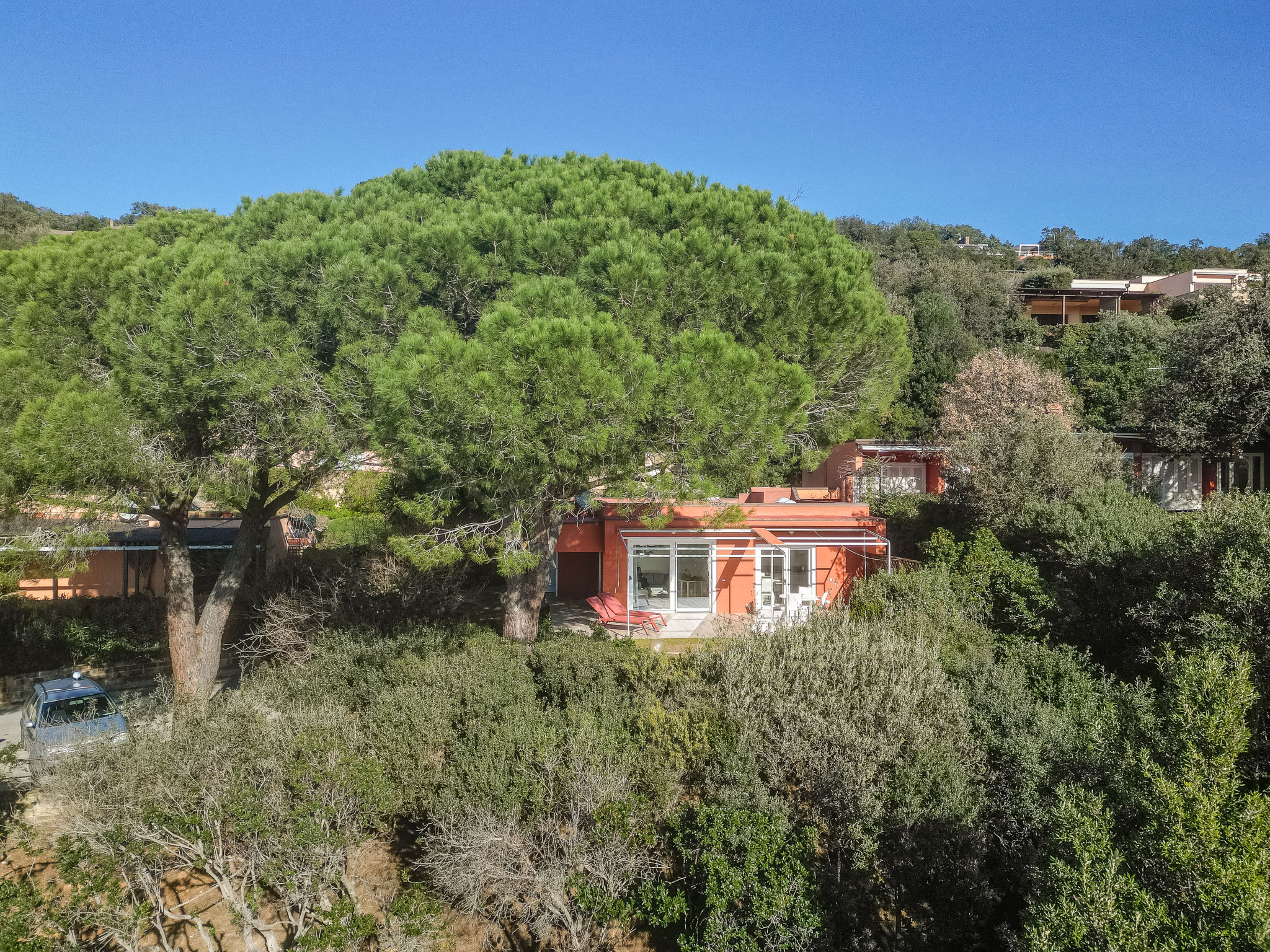 Villa Galleraie Punta Ala: Modern 4-Bedroom Villa with Sea Views and Private Gardens Near Golf Course