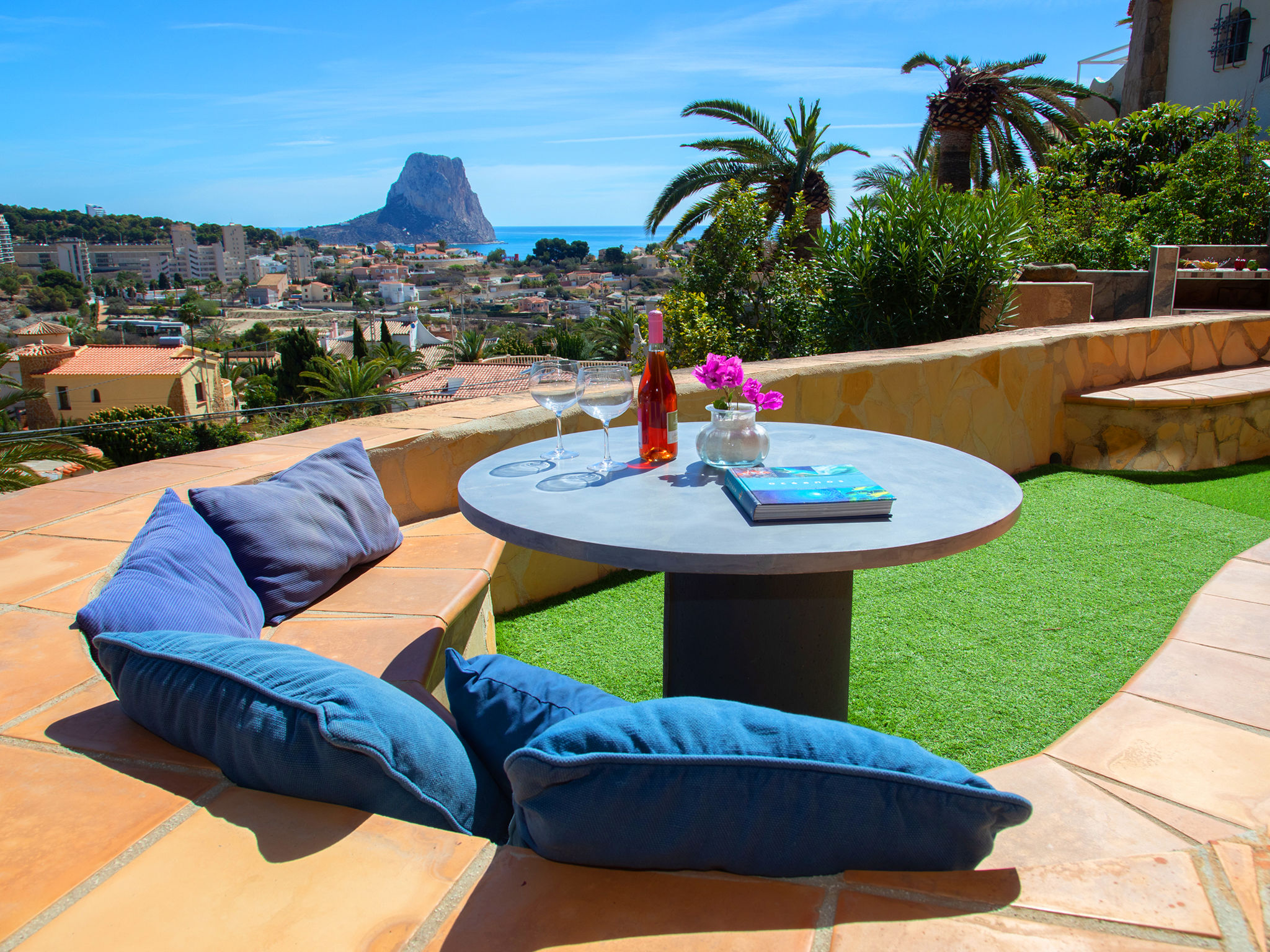 Villa Garbi Calpe: Stunning 4-Bedroom Modern Villa with Private Pool and Sea Views in Costa Blanca