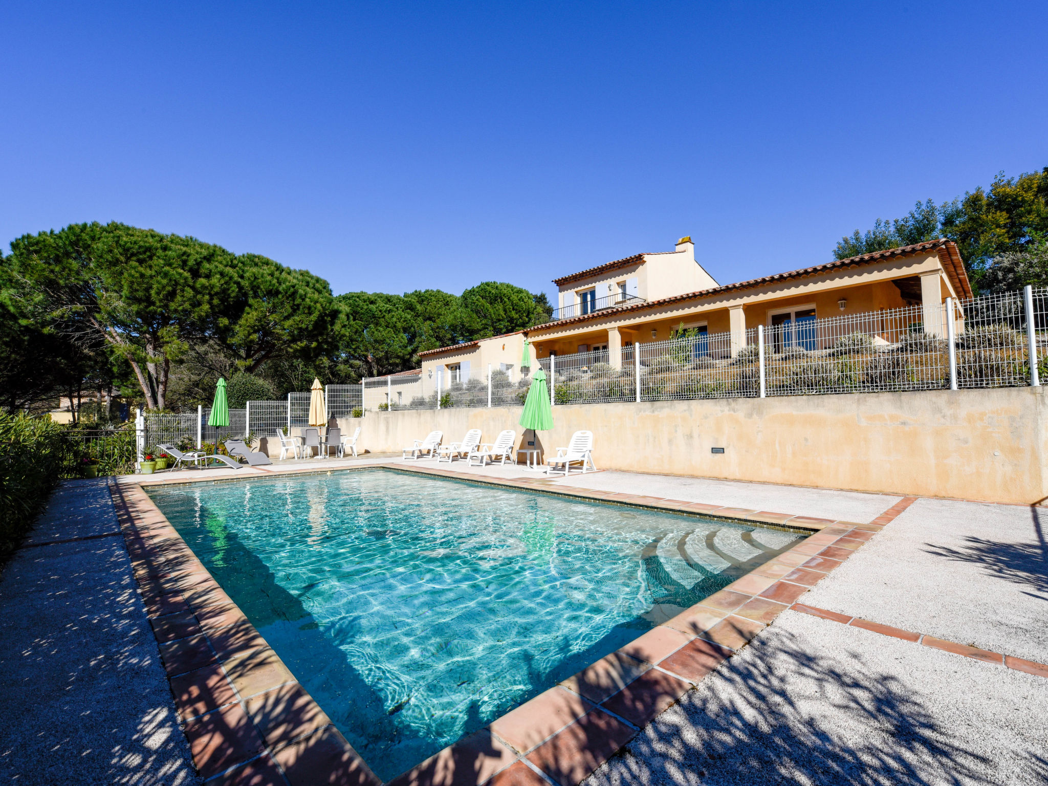 Villa Gigaro Valmer: Beautiful 3-Bedroom Detached Villa with Private Pool and Garden in Provence France