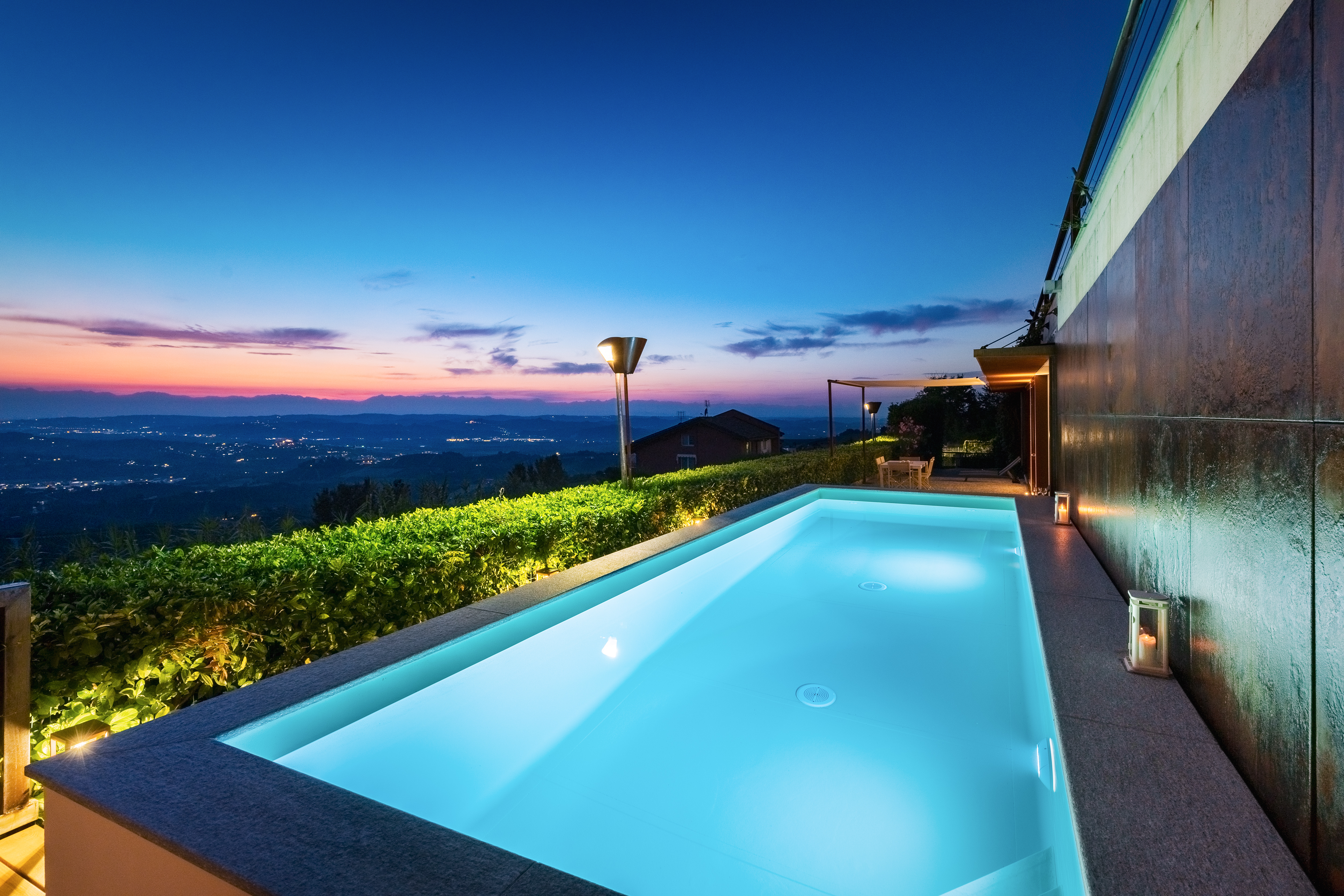 Villa Ginestra Cuneo: Luxury 1-Bedroom Villa with Private Pool and Hot Tub, Cuneo