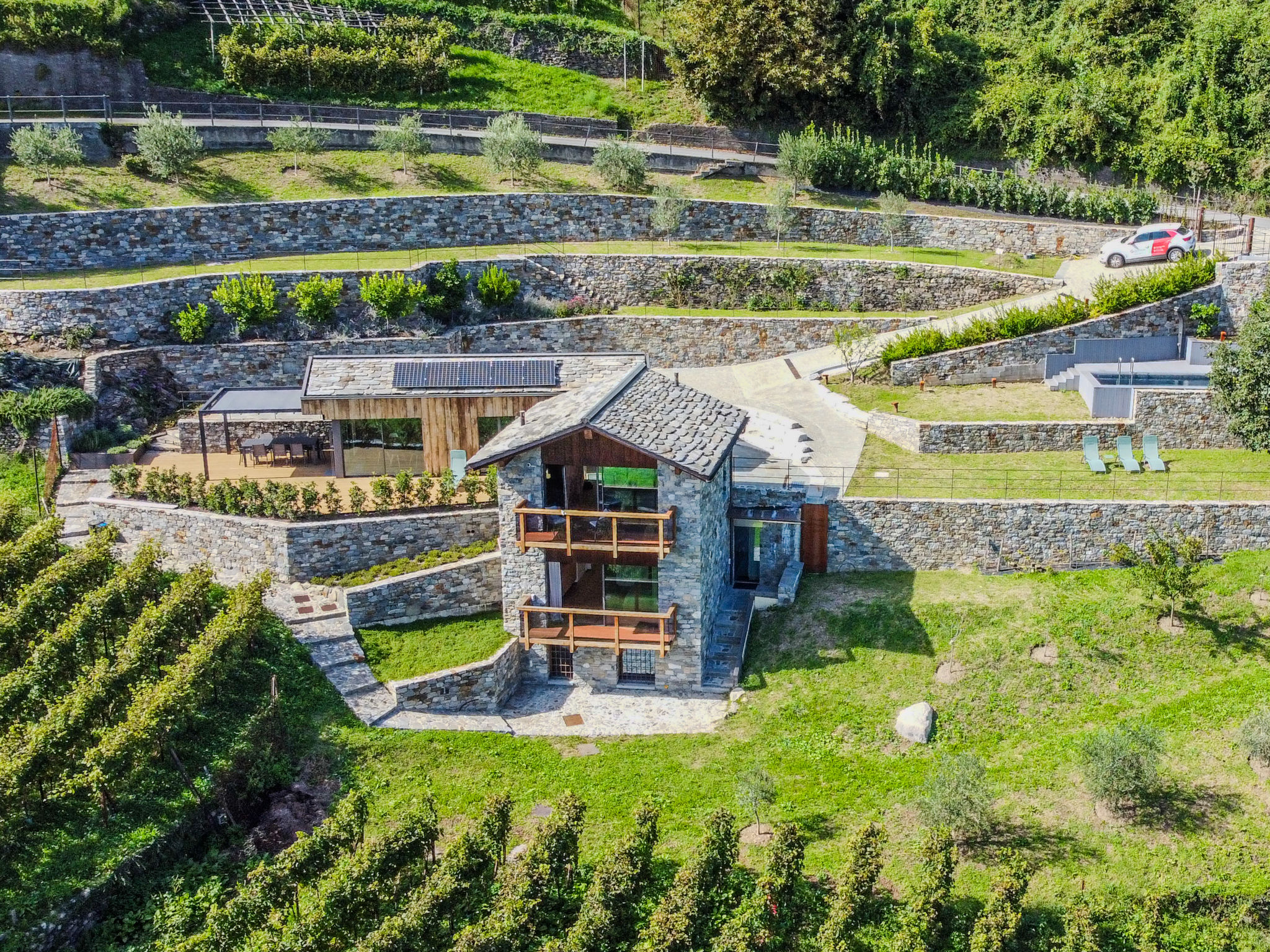 Villa Grona Domaso: Stunning 3-Bedroom Lake Como Villa with Private Pool and Panoramic Views in Northern Italy