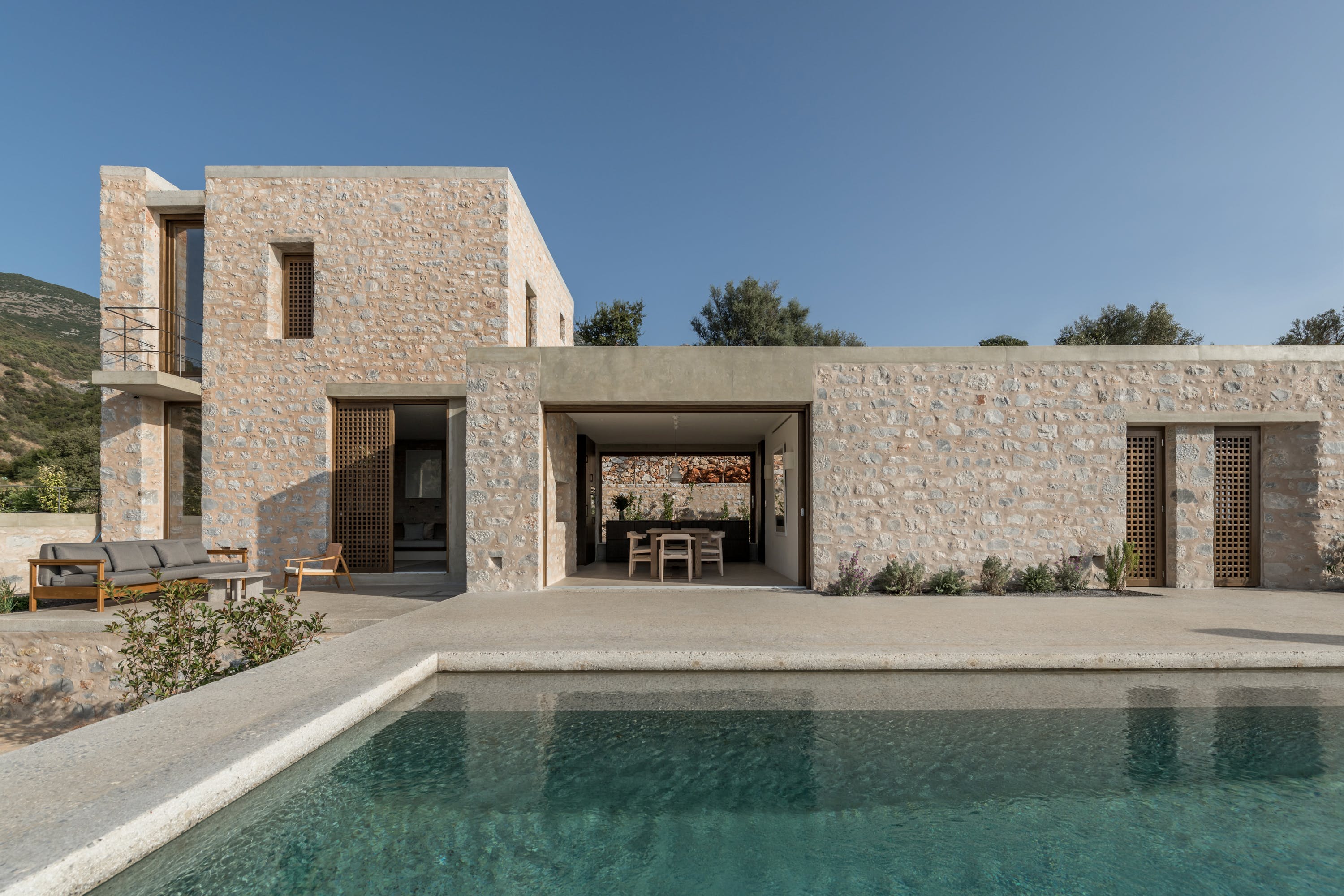 Villa Helios Messenia: Luxury 3-Bedroom Apartment with Infinity Pool and Sea Views, Messenia