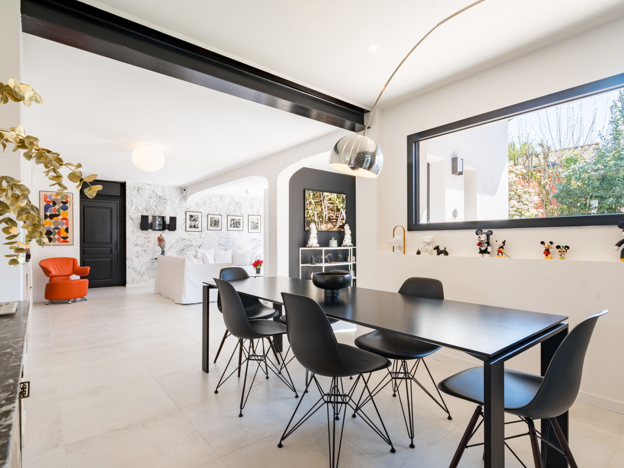 Villa Izarra Anglet: Elegant 3-Bedroom Contemporary Villa Near Biarritz with Garden and Modern Amenities