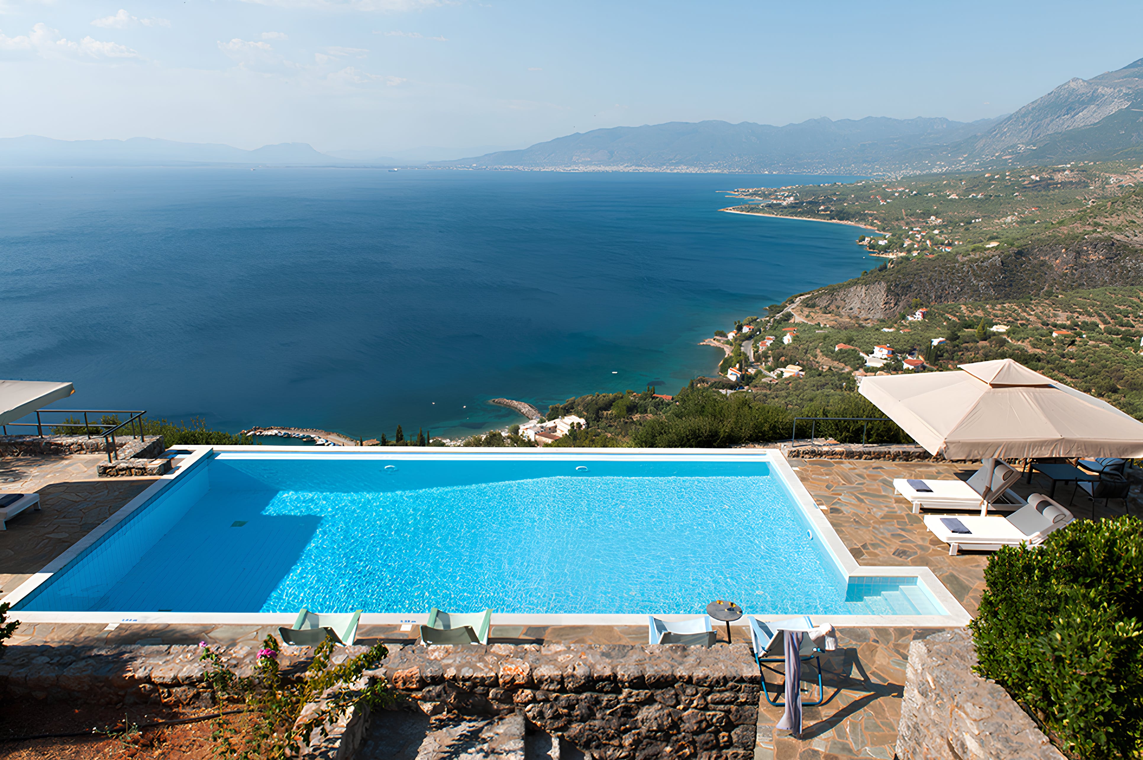 Villa Kalamata Messenia: Luxury 4-Bedroom Villa with Seaview and Pool, Messenia