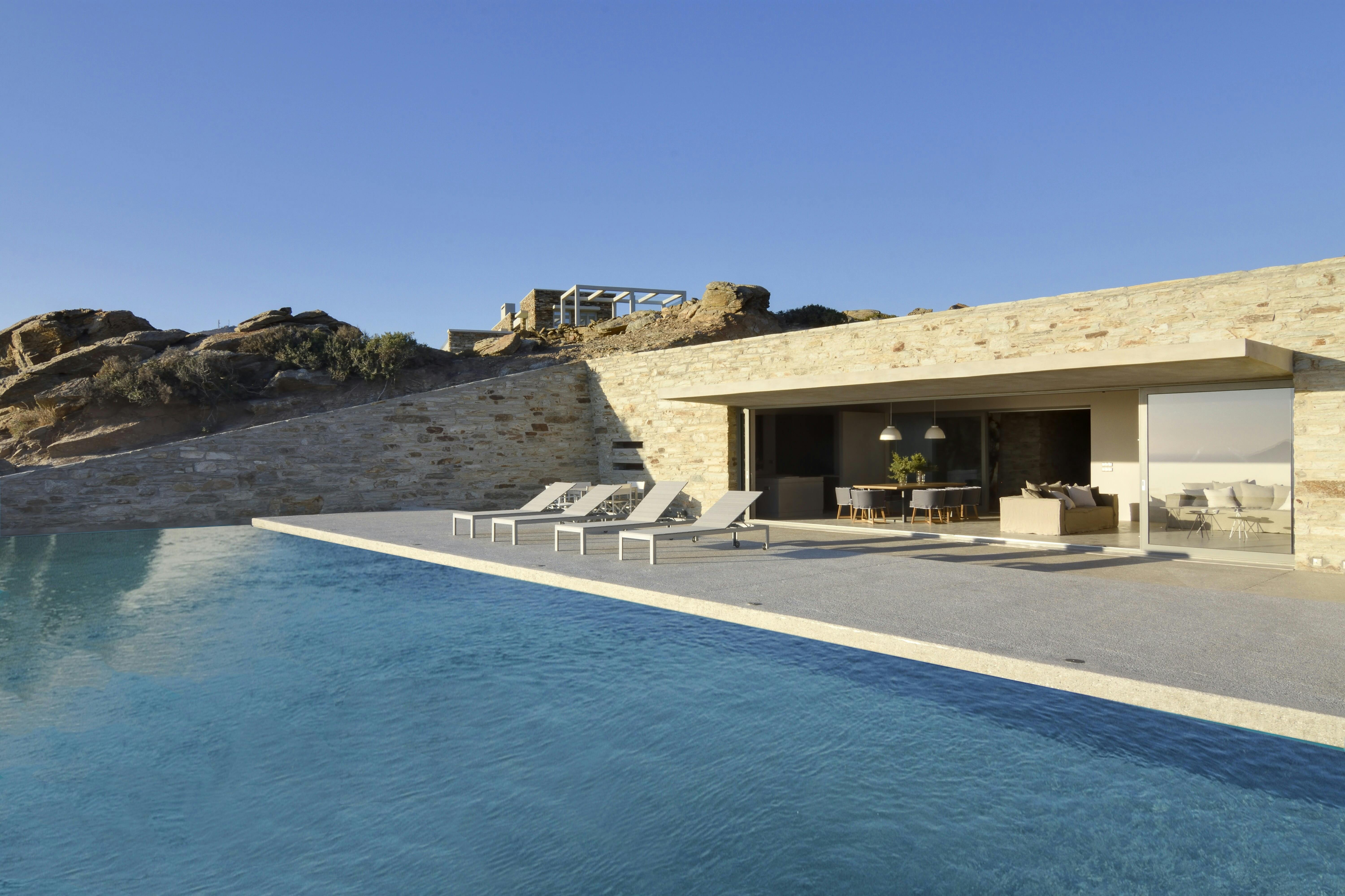 Villa Kallisti Santorini Santorini 2: Luxury 4-Bedroom Villa with Private Pool and Sea Views, Santorini