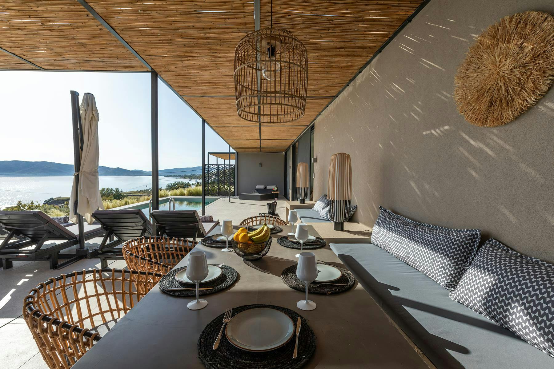 Villa Kalloni Karsitou: Luxury 3-Bedroom Villa with Private Pool and Sea Views, Euboea
