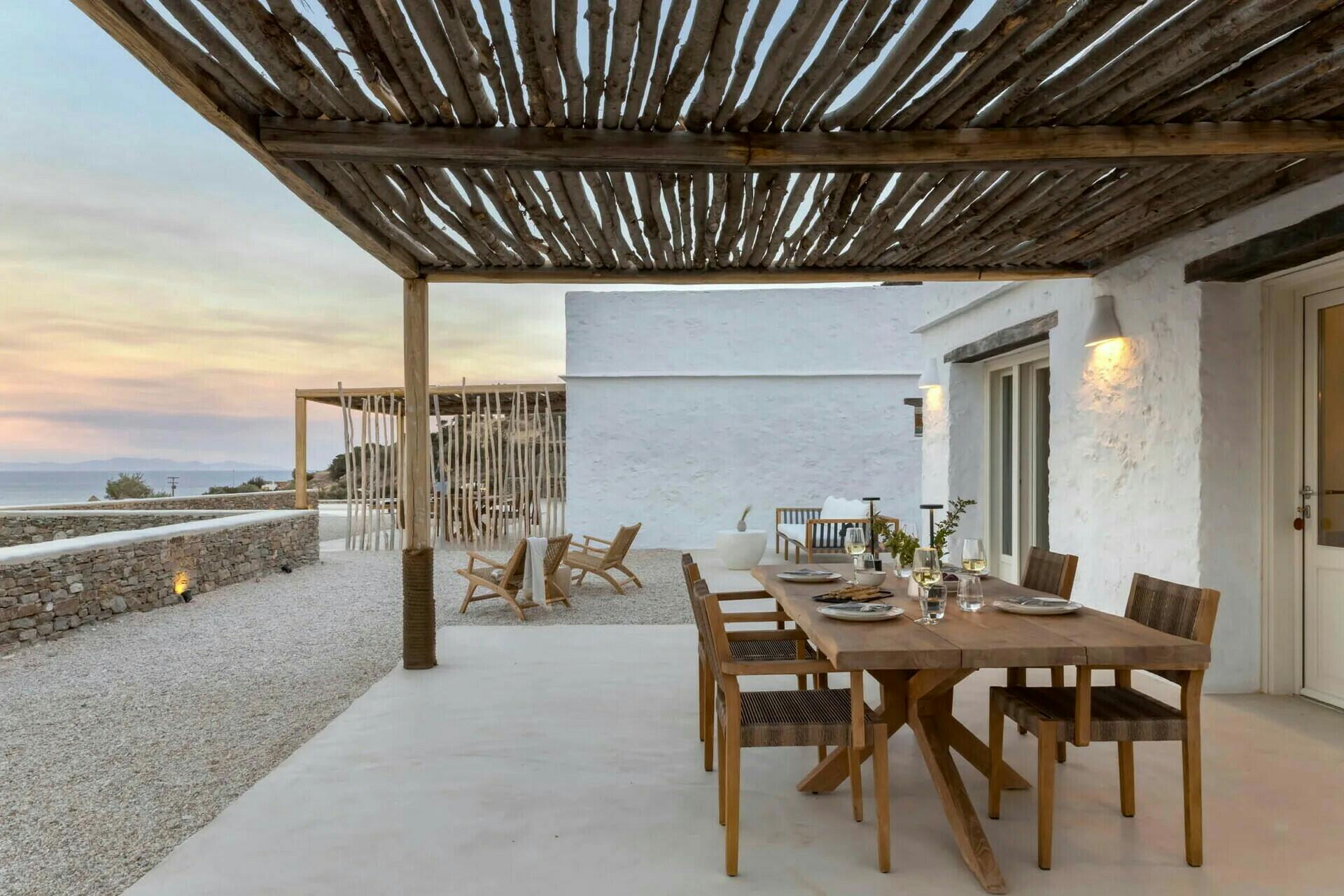 Villa Kambos Sifnos: Luxury 2-Bedroom Villa with Sea Views and Air-Con, Sifnos Greece