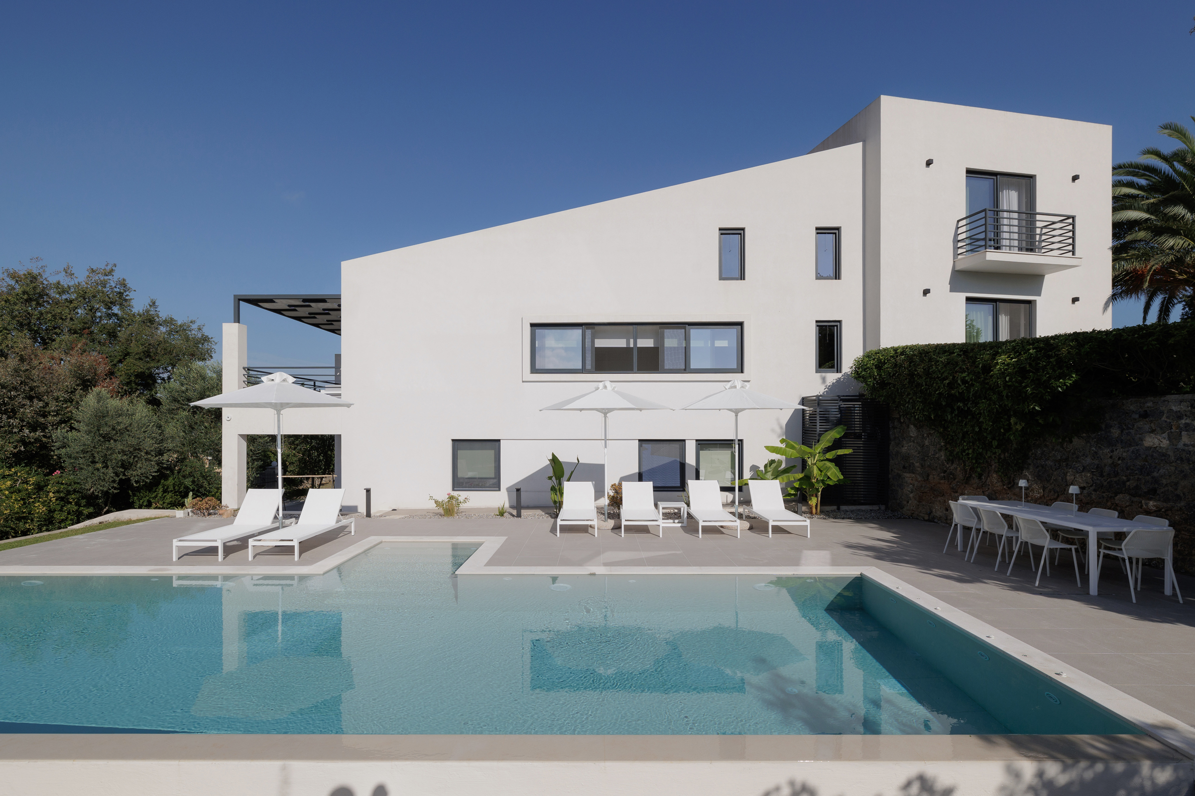 Villa Kerkyra Corfu Corfu Town: Luxury 3-Bedroom Villa with Pool, Corfu Town