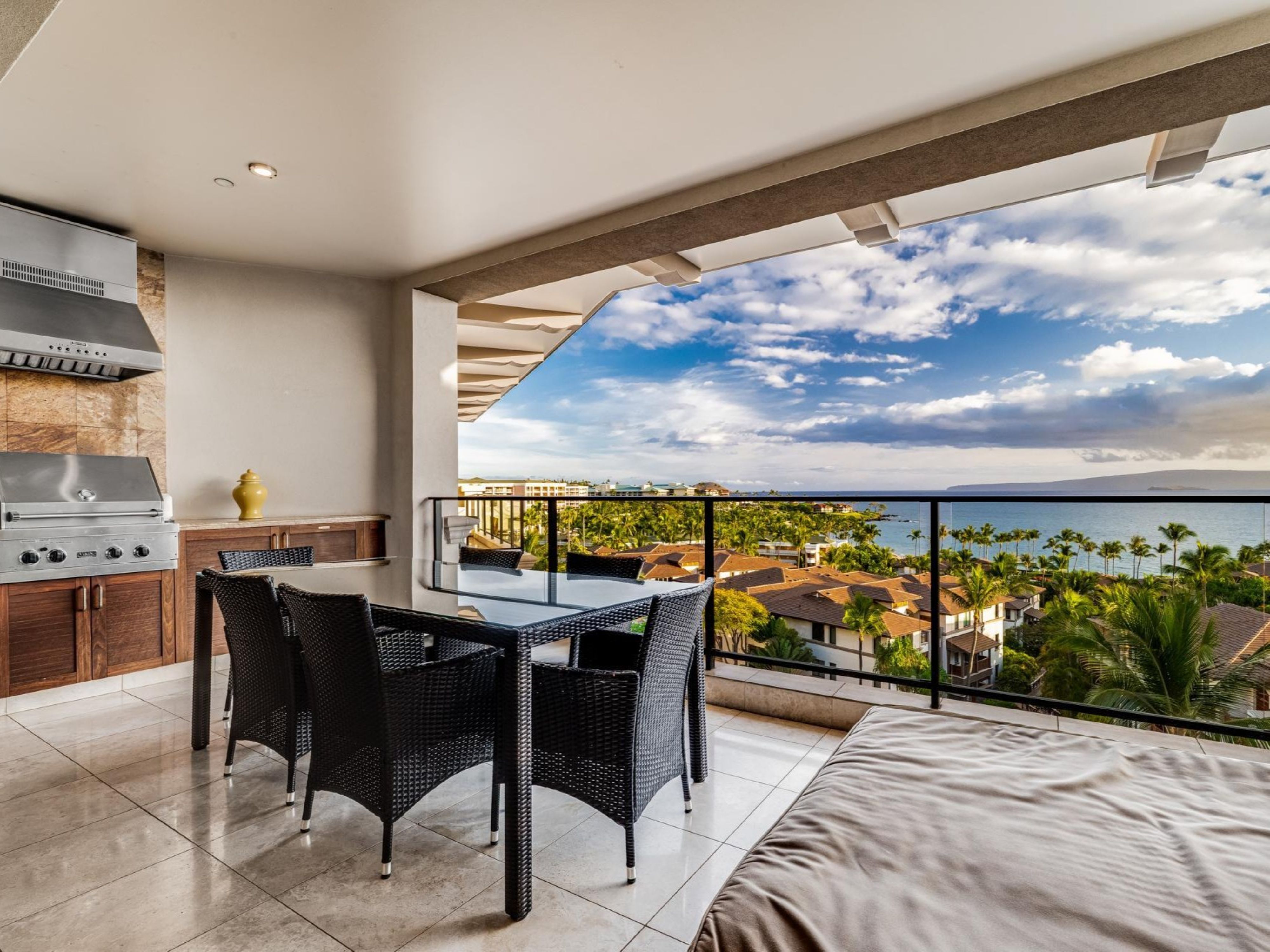 Villa Kokoleka Hawaii: Luxury 4-Bedroom Villa with Seaviews, Hawaii
