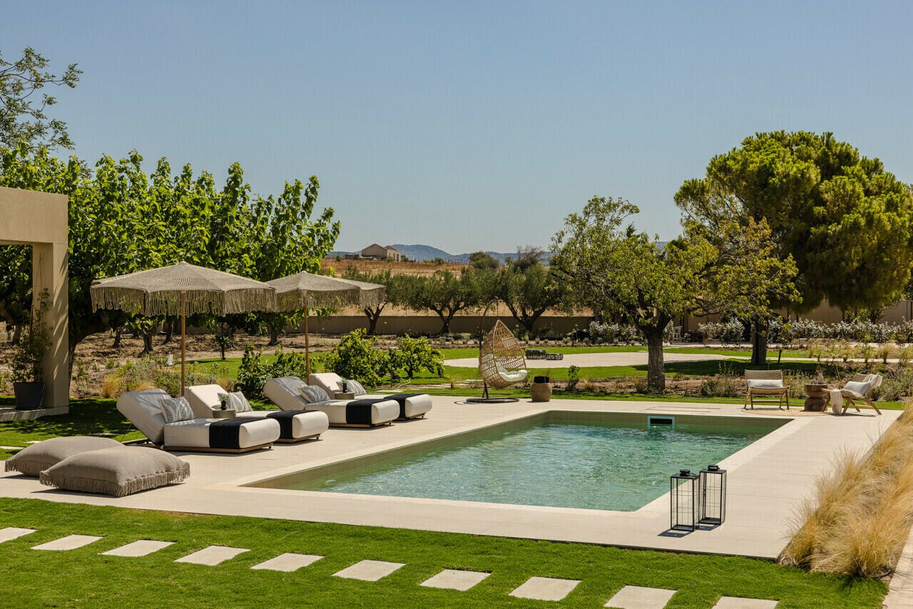Villa Korydallos Markopoulo: Luxury 4-Bedroom Villa with Private Pool and Sea Views, East Attica