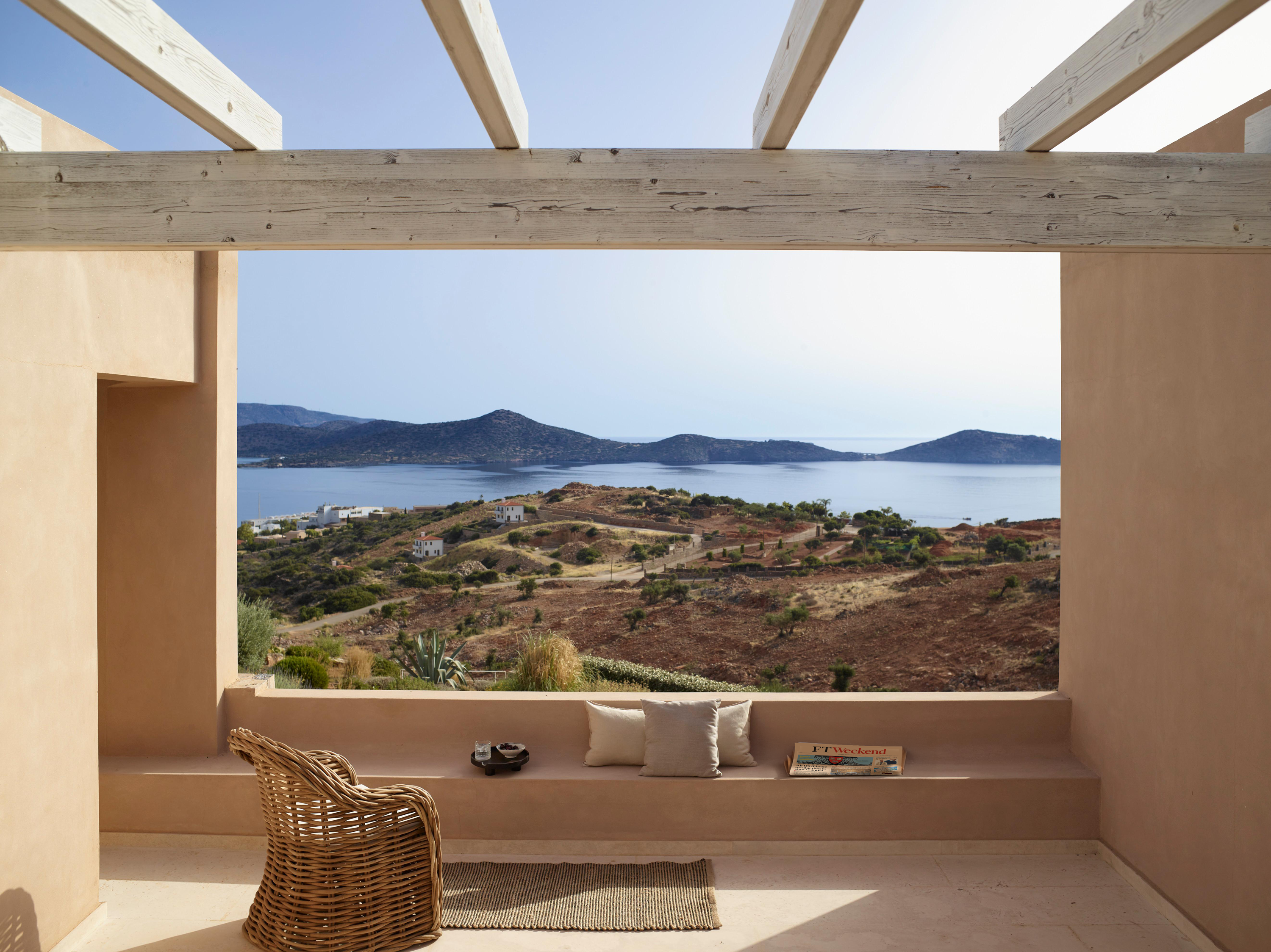 Villa Kritsa Elounda: Luxury 16-Bedroom Apartment with Seaview and Pool, Elounda