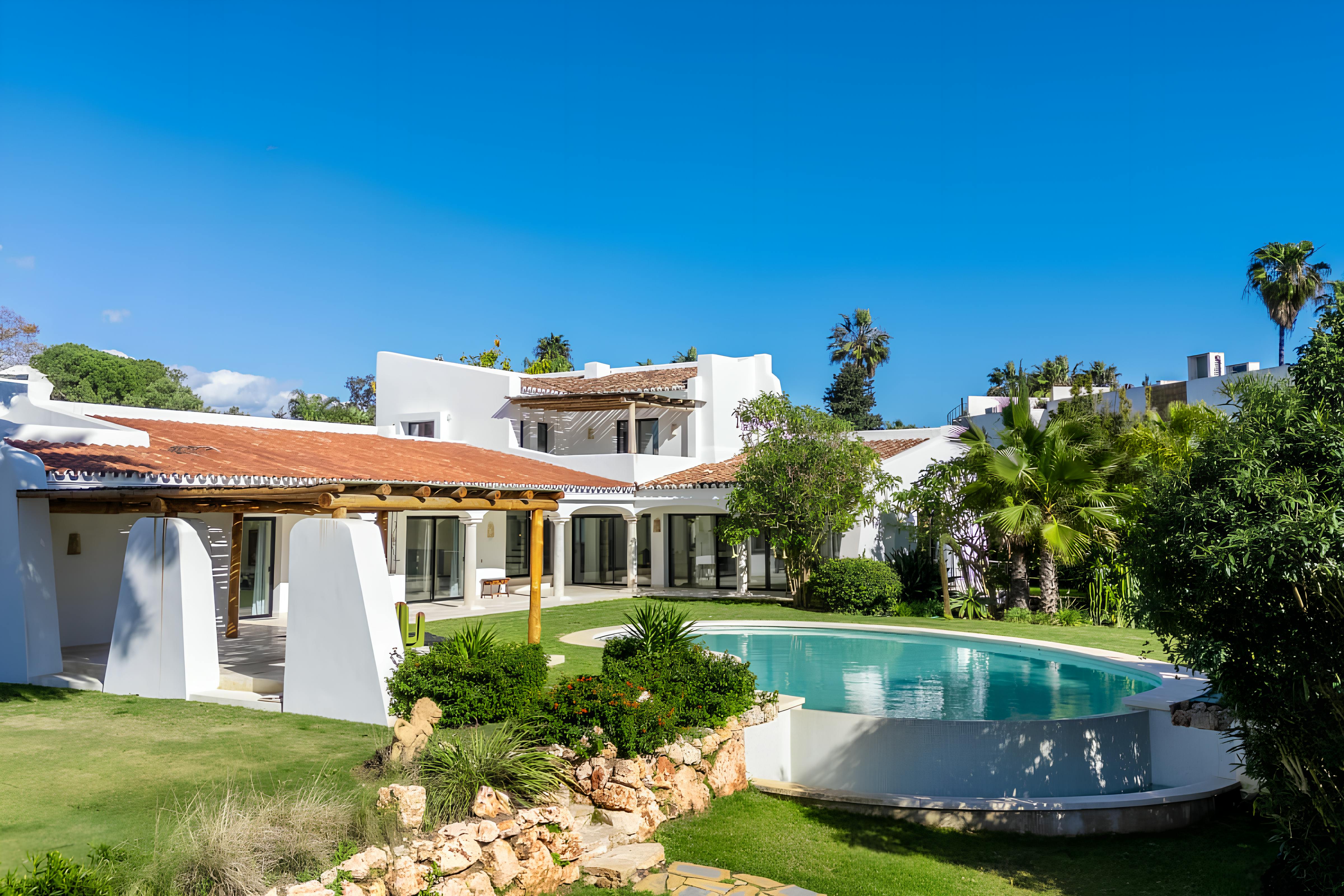 Villa Lentisco Alcántara: Luxury 7-Bedroom Villa with Seaview and Pool, San Pedro de Alcántara
