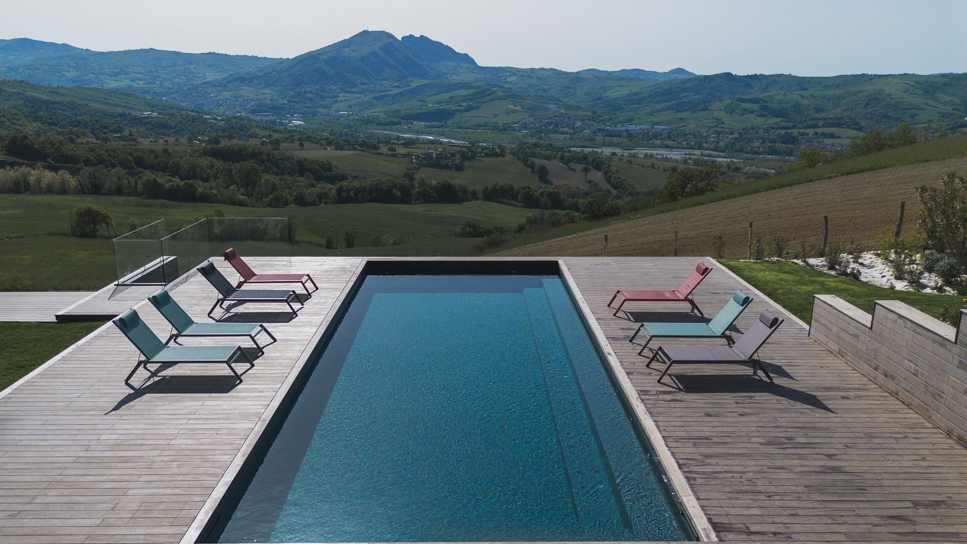 Villa Marecchia Rimini: Luxury 8-Bedroom Villa with Pool and Hot Tub, Rimini